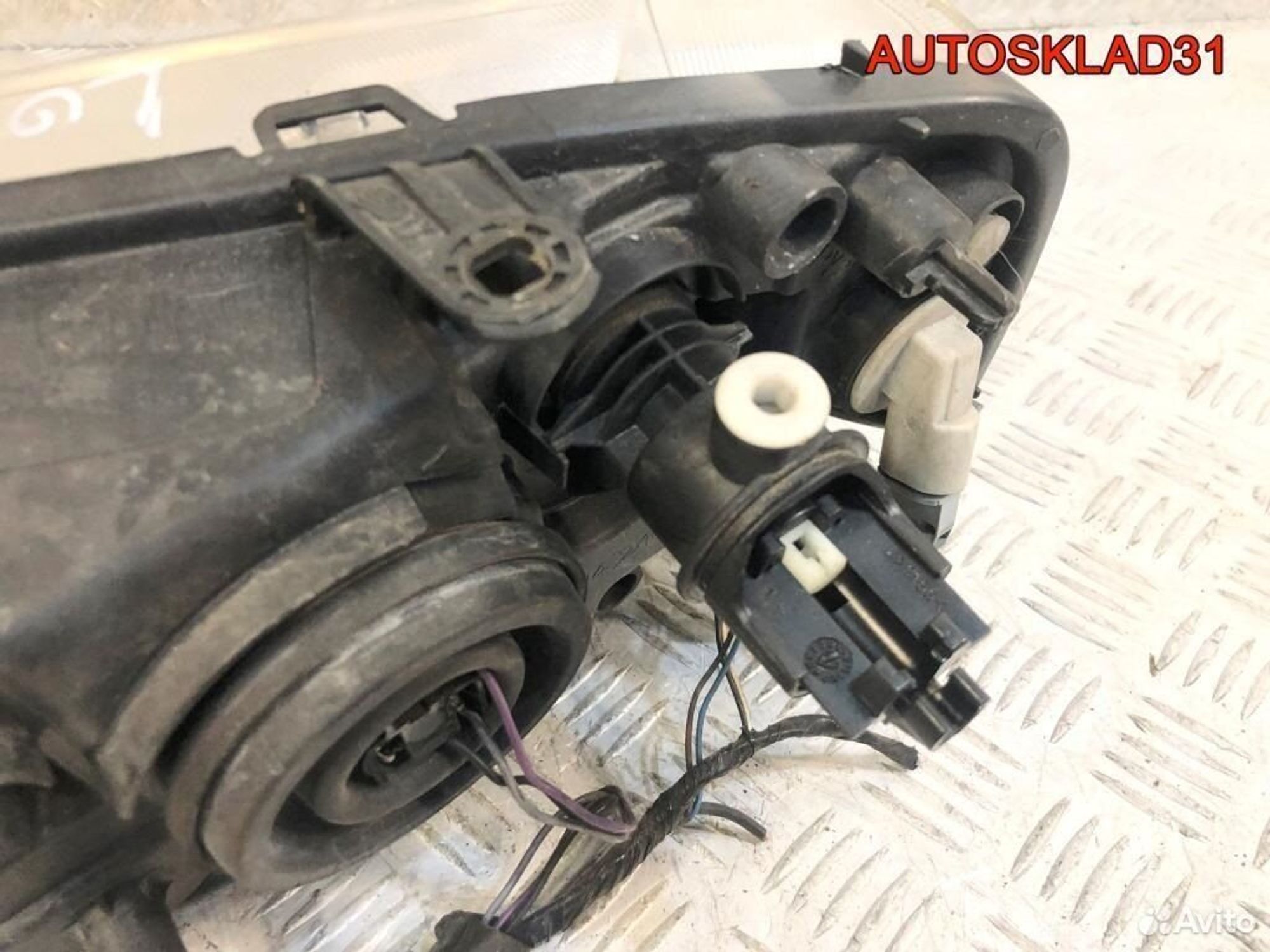 Фара правая Renault Logan 8200211006, 3600 рублей, Дубовое