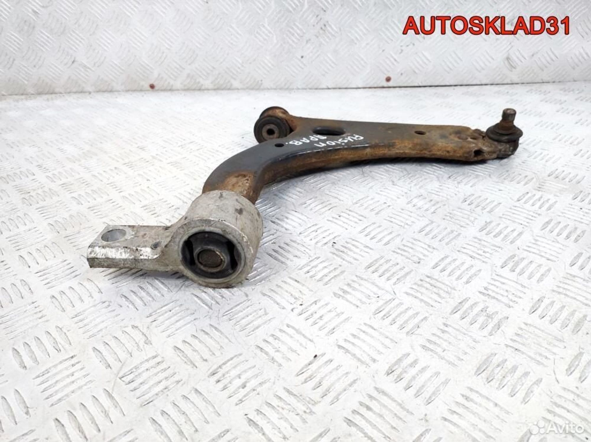 Рычаг передний правый Ford Fusion 1212807, 1700 рублей, Дубовое