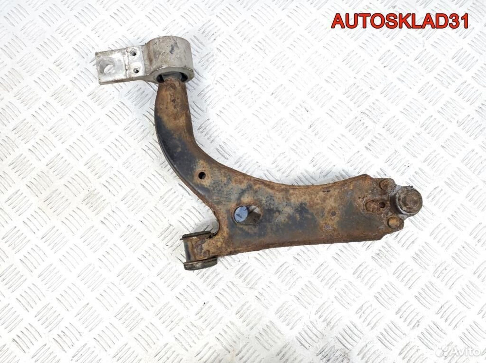 Рычаг передний правый Ford Fusion 1212807, 1700 рублей, Дубовое