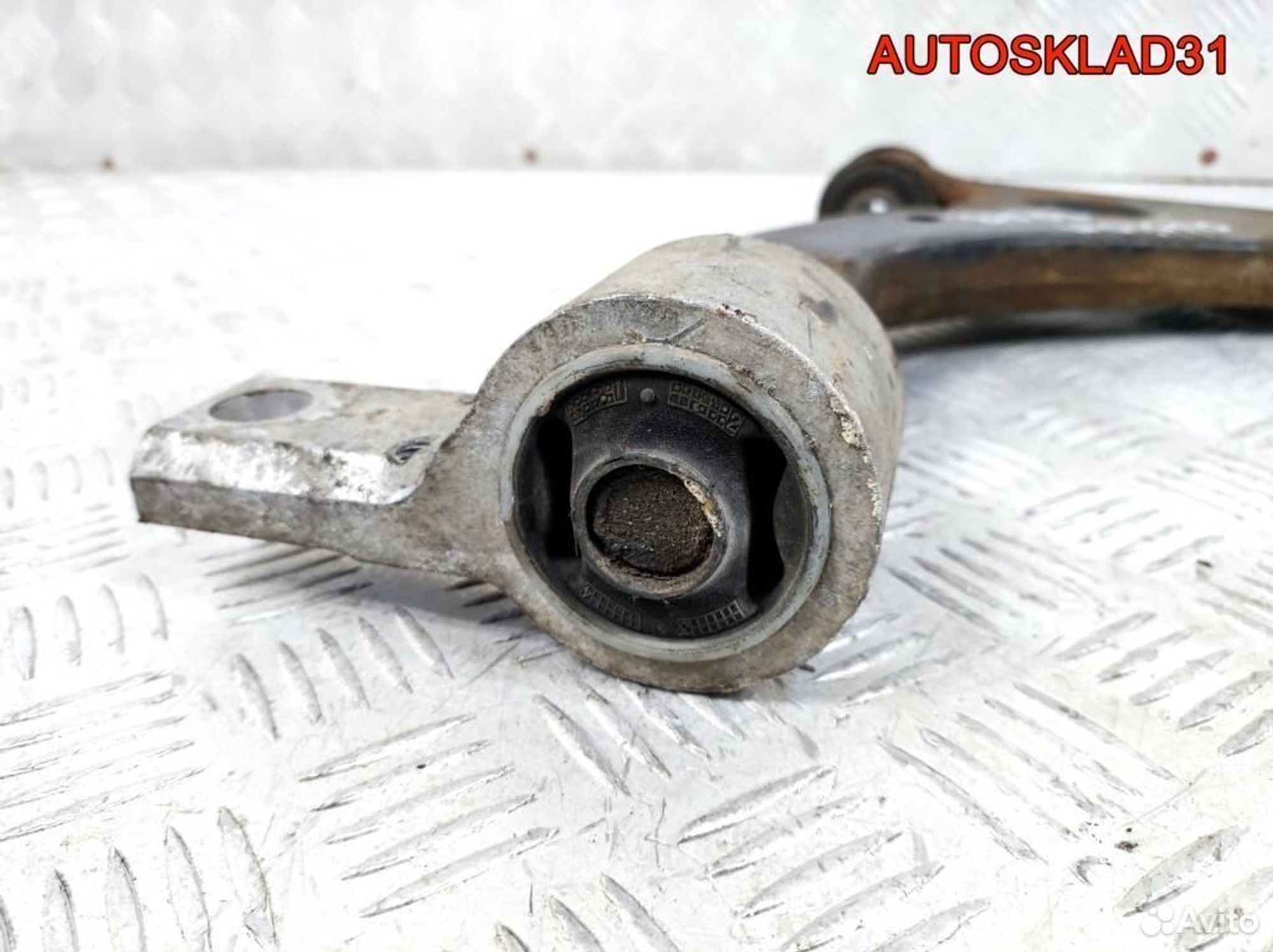 Рычаг передний правый Ford Fusion 1212807, 1700 рублей, Дубовое