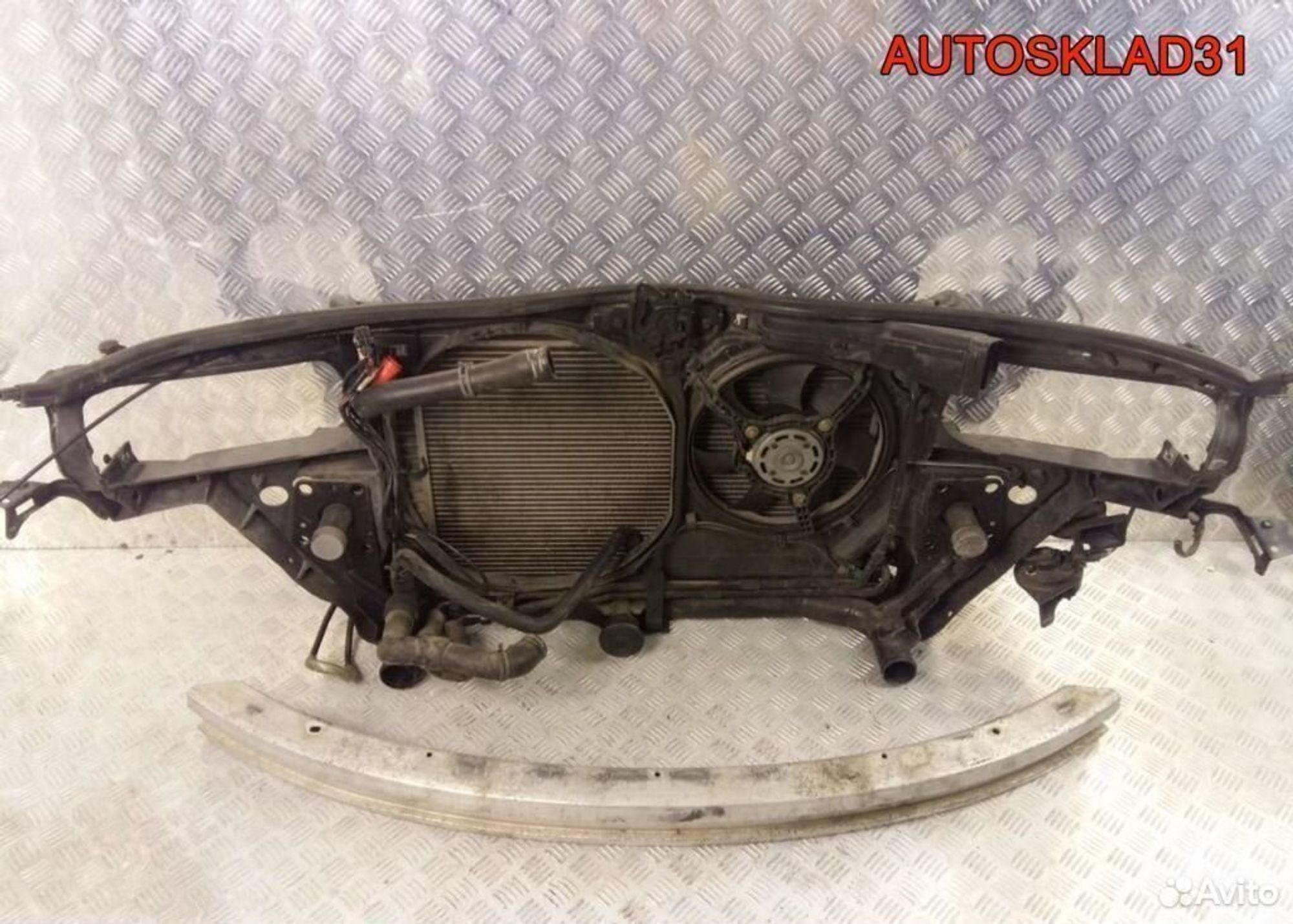 Панель передняя голая VW Passat B5 3B0805594M, 6200 рублей, Дубовое
