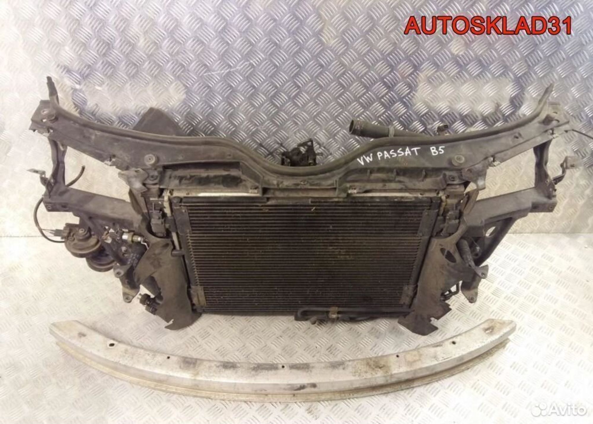 Панель передняя голая VW Passat B5 3B0805594M, 6200 рублей, Дубовое