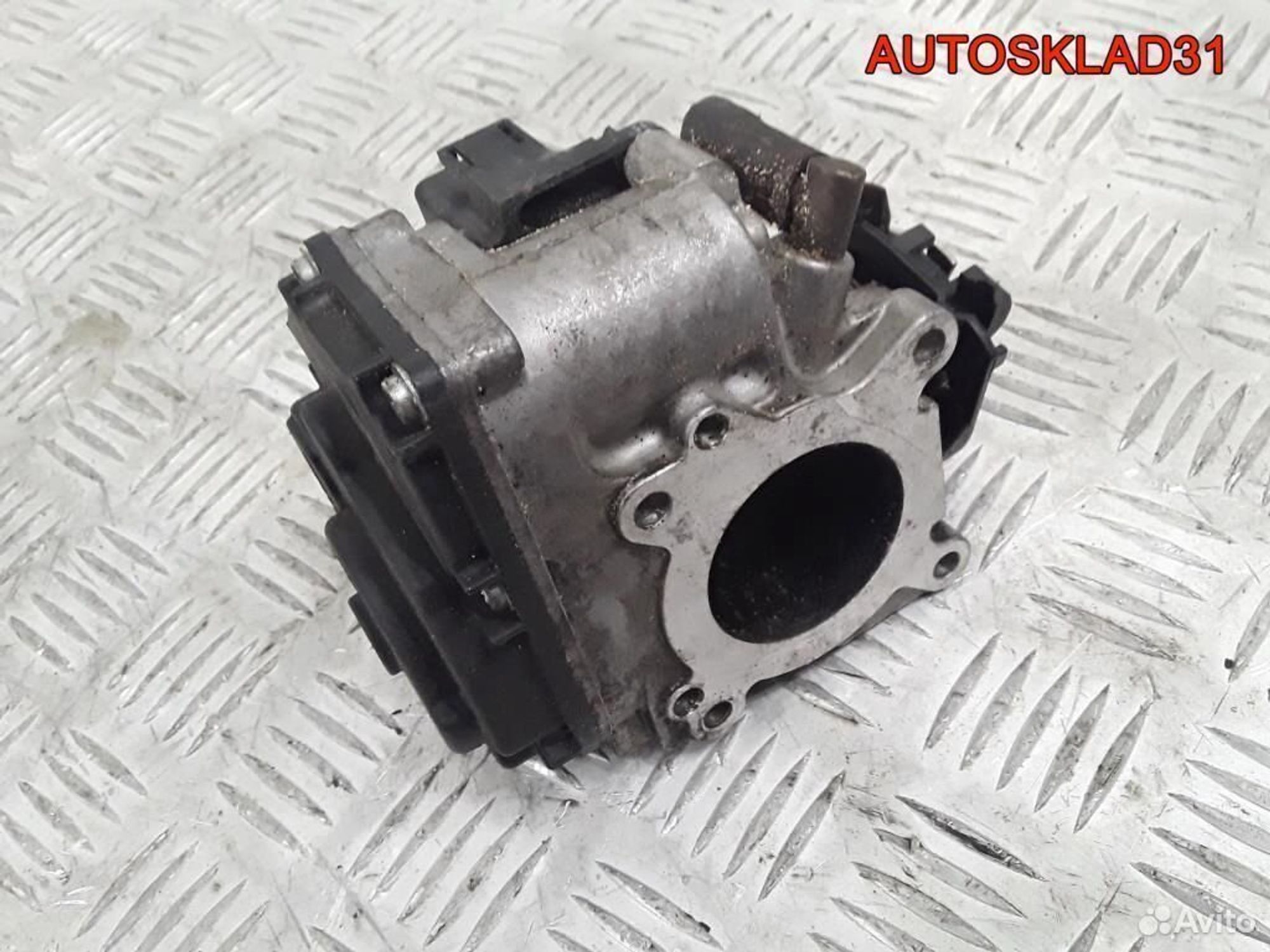 Заслонка дроссельная VW Golf 3 1.4 AEX 030133064D, 3300 рублей, Дубовое