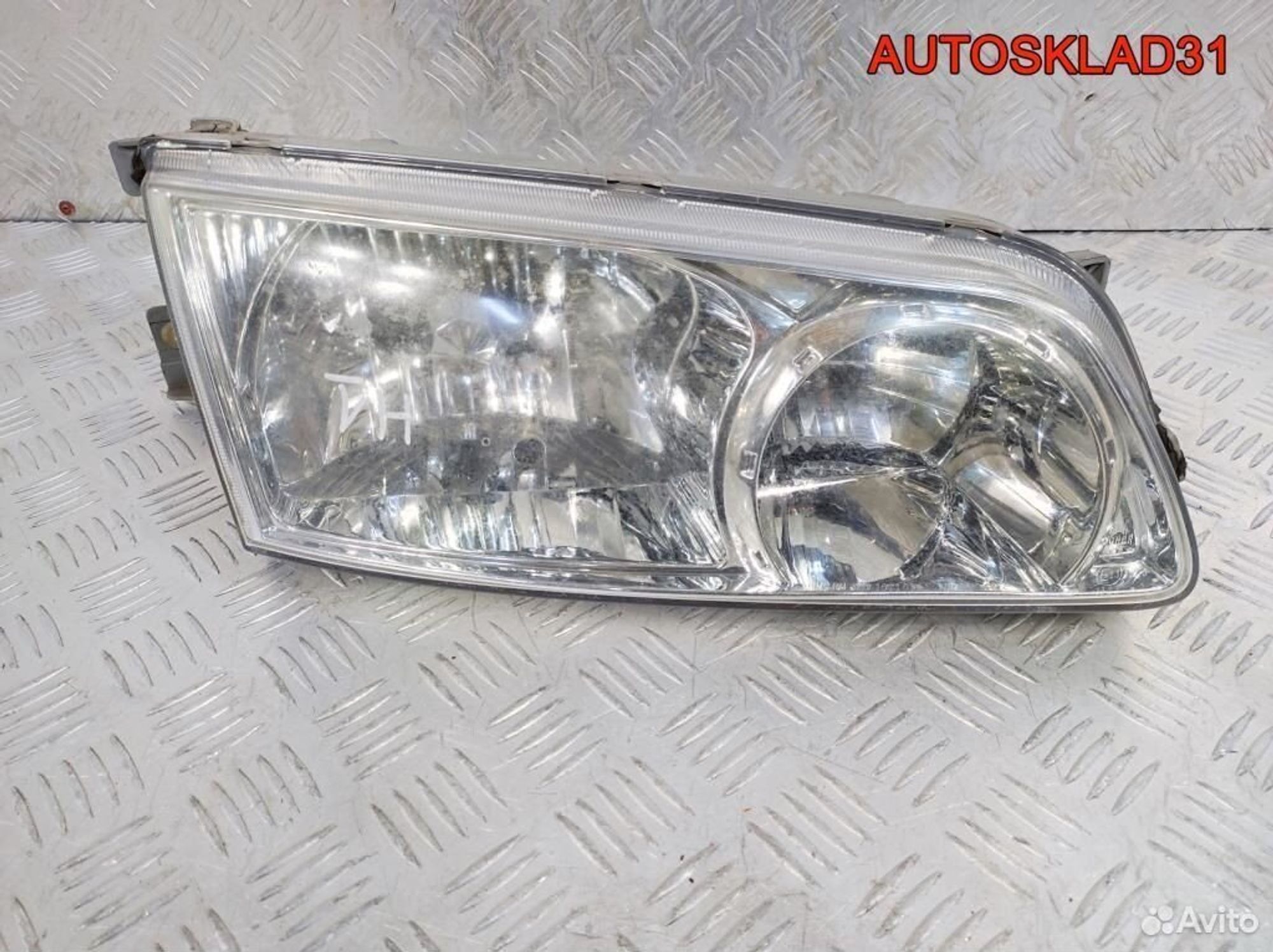Фара правая Hyundai Starex H1 921024A500, 4100 рублей, Дубовое