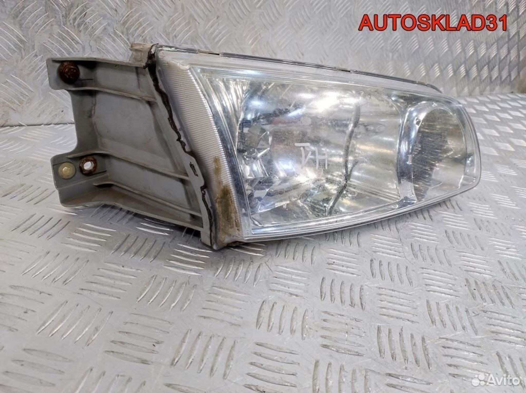 Фара правая Hyundai Starex H1 921024A500, 4100 рублей, Дубовое