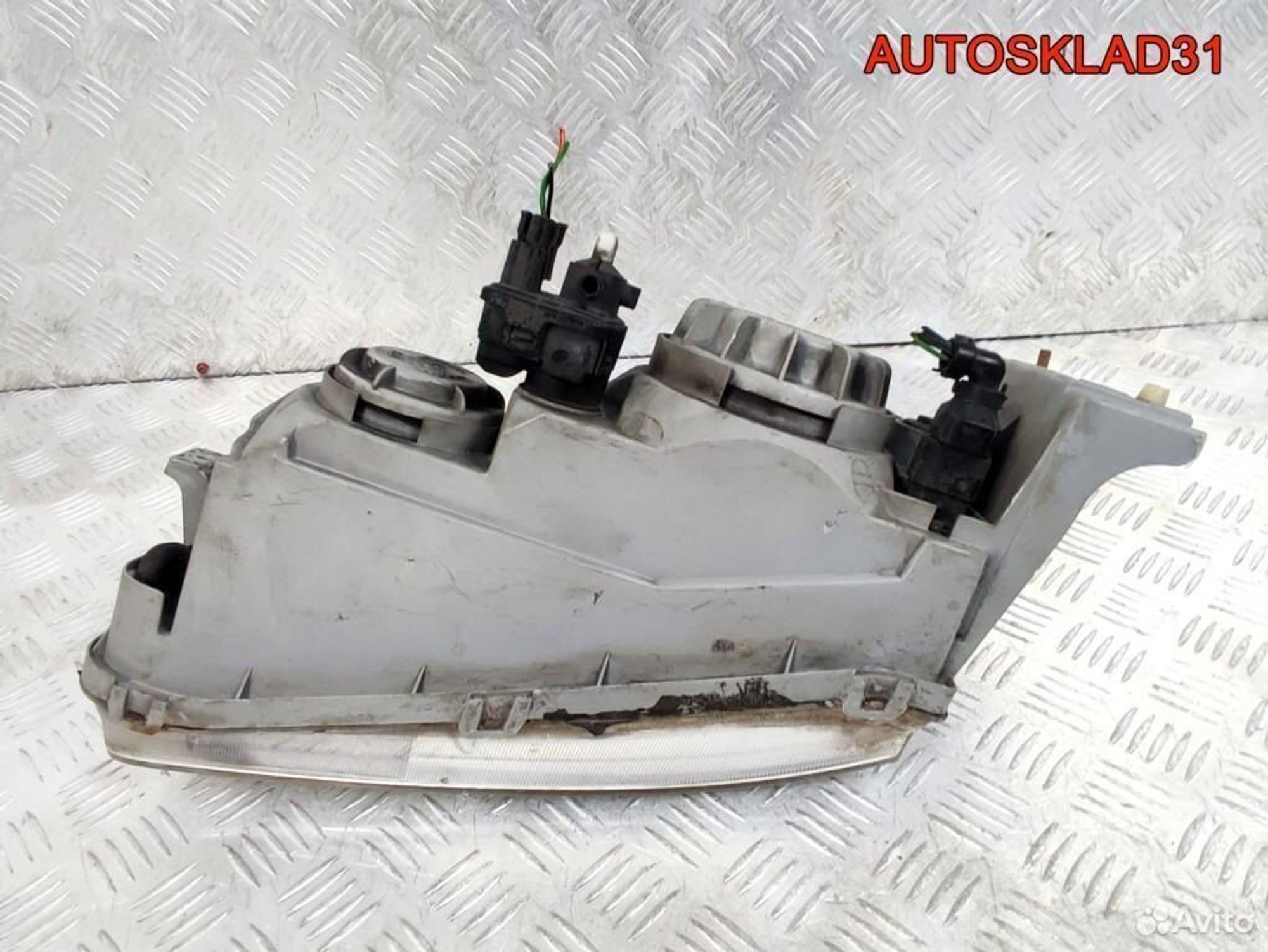 Фара правая Hyundai Starex H1 921024A500, 4100 рублей, Дубовое