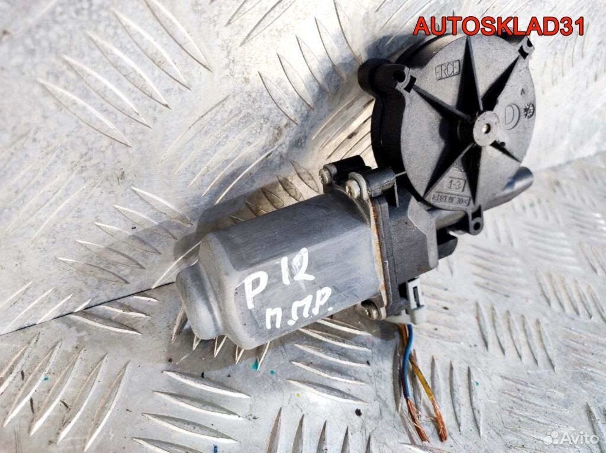 Моторчик стеклоподъемника п/п Nissan Primera P12E, 2500 рублей, Дубовое
