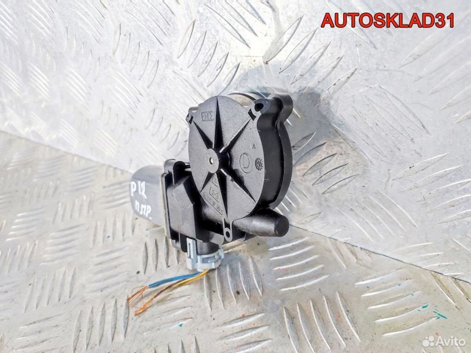 Моторчик стеклоподъемника п/п Nissan Primera P12E, 2500 рублей, Дубовое