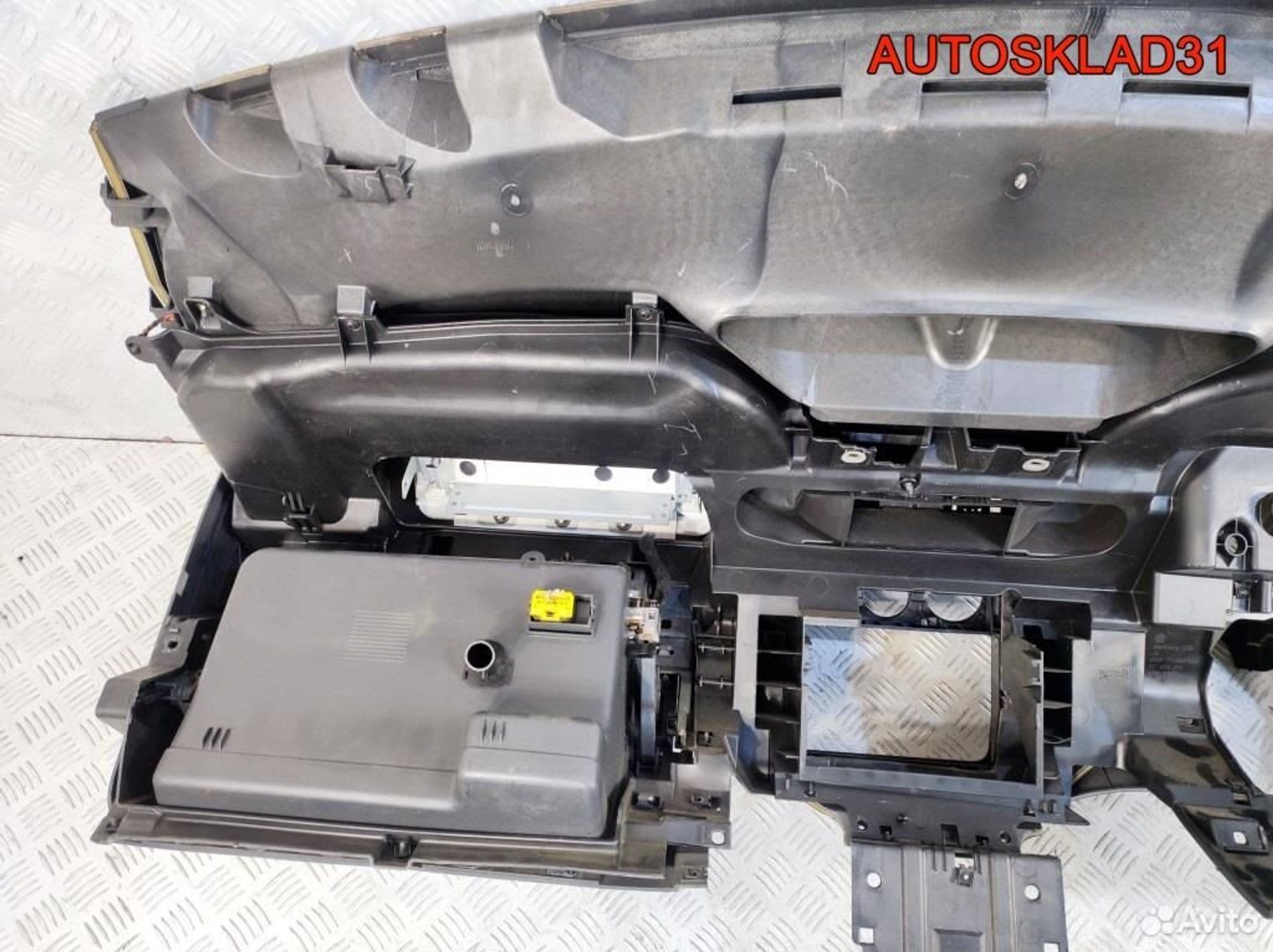 Торпедо Голое Volkswagen Touran 1T1857001, 9000 рублей, Дубовое