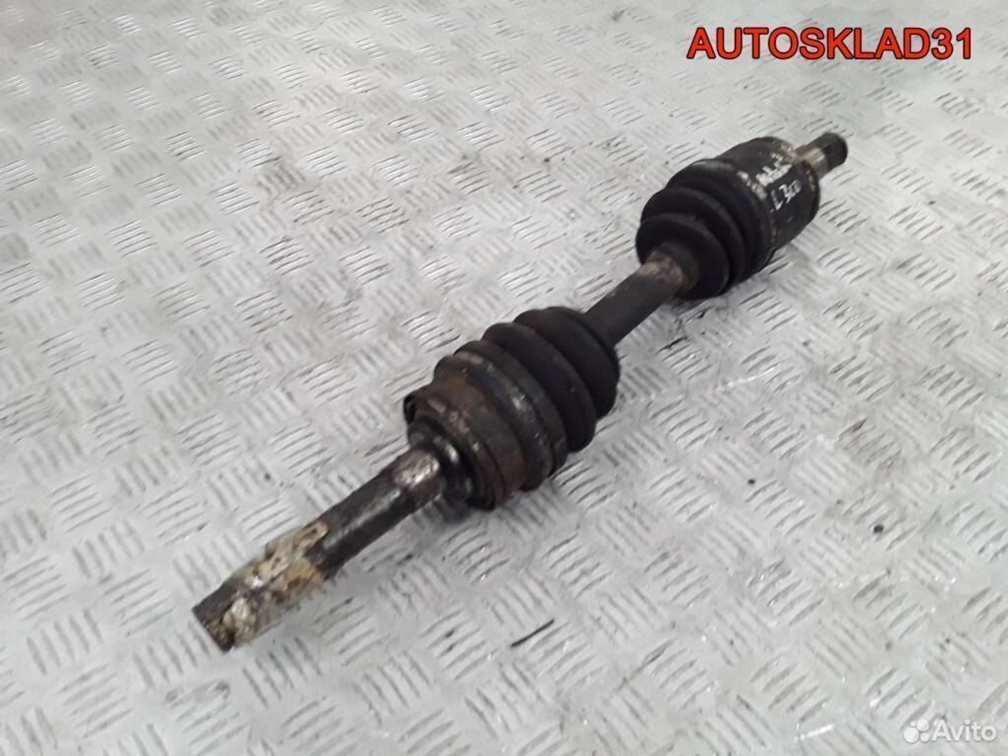 Привод передний левый Mitsubishi L300 2.4TD 4D56, 3600 рублей, Дубовое