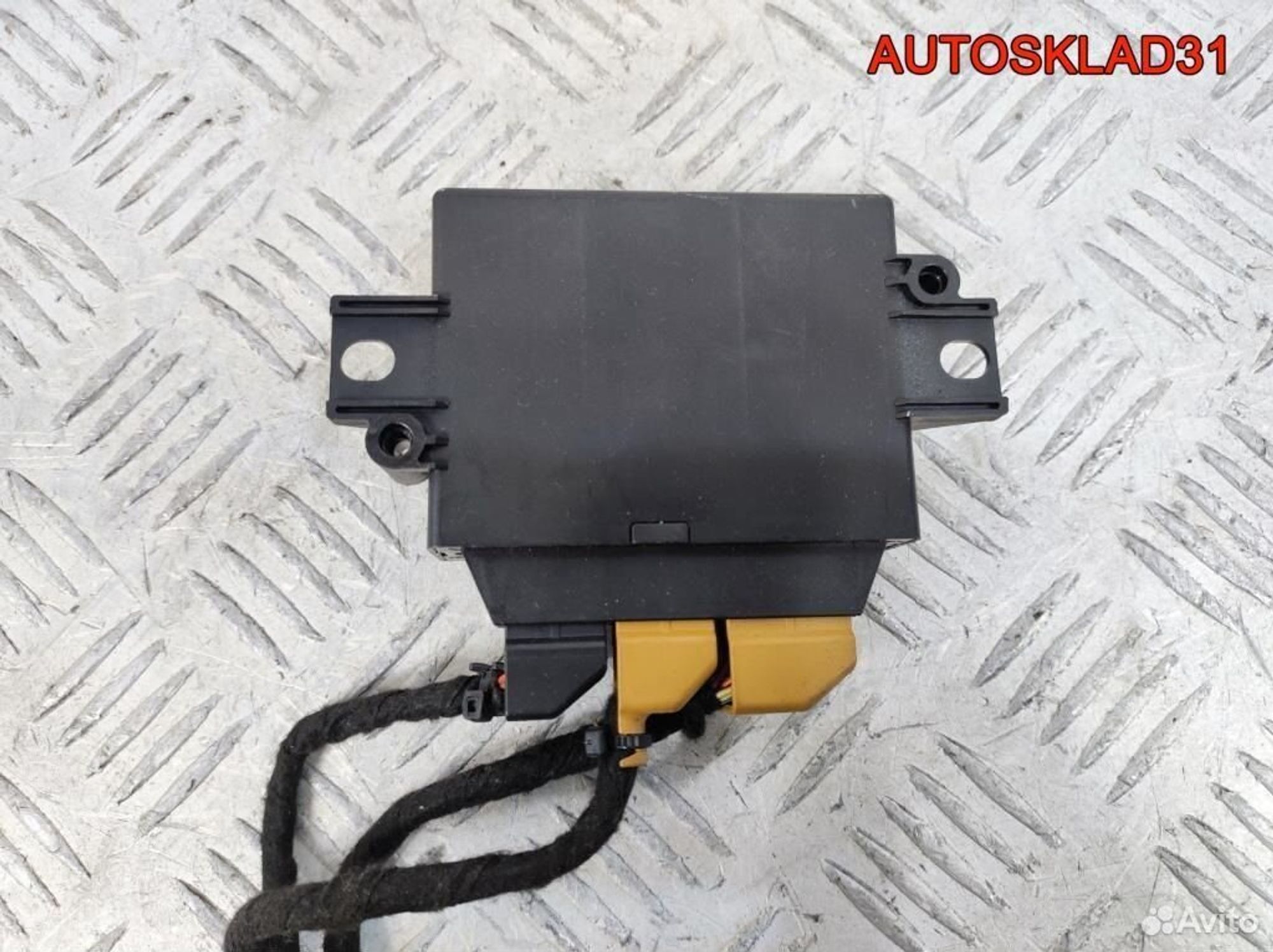 Блок парктроников Volkswagen Touran 1T0919475C, 4100 рублей, Дубовое