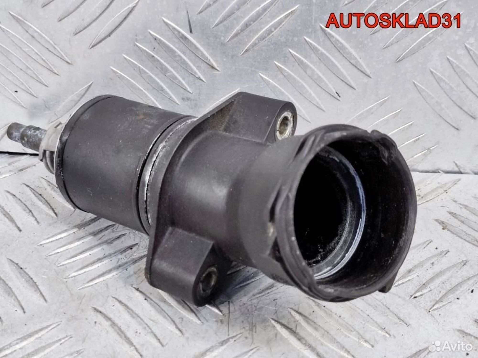 Корпус термостата Mercedes Benz W203 A2712001256, 1700 рублей, Дубовое