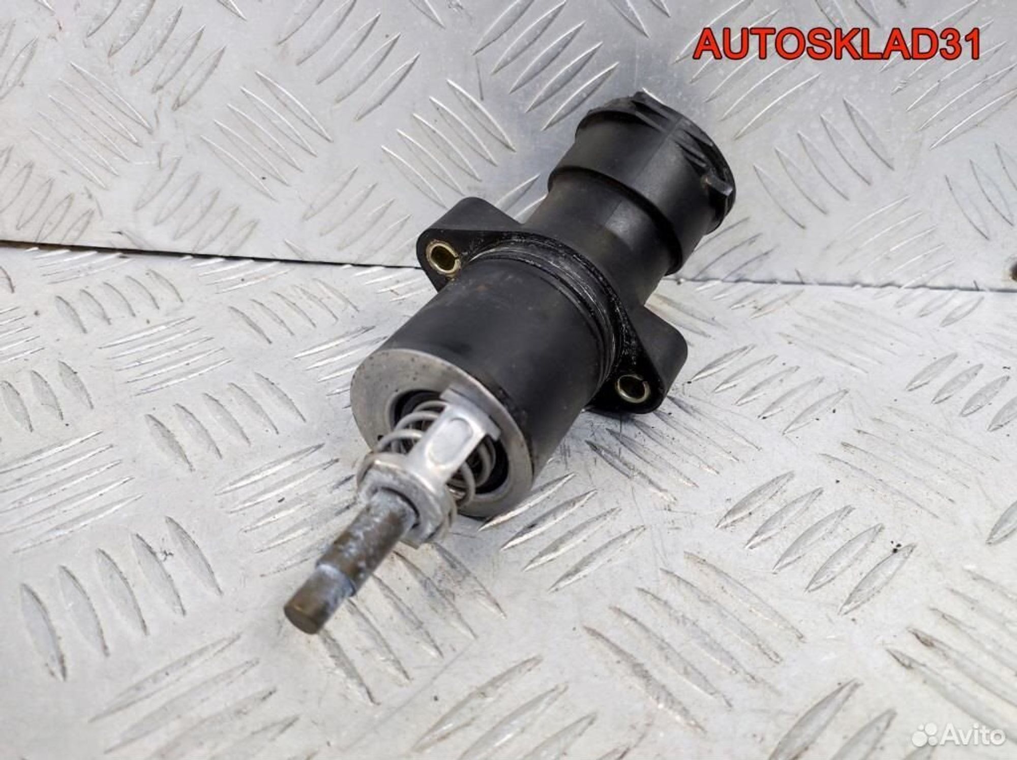 Корпус термостата Mercedes Benz W203 A2712001256, 1700 рублей, Дубовое