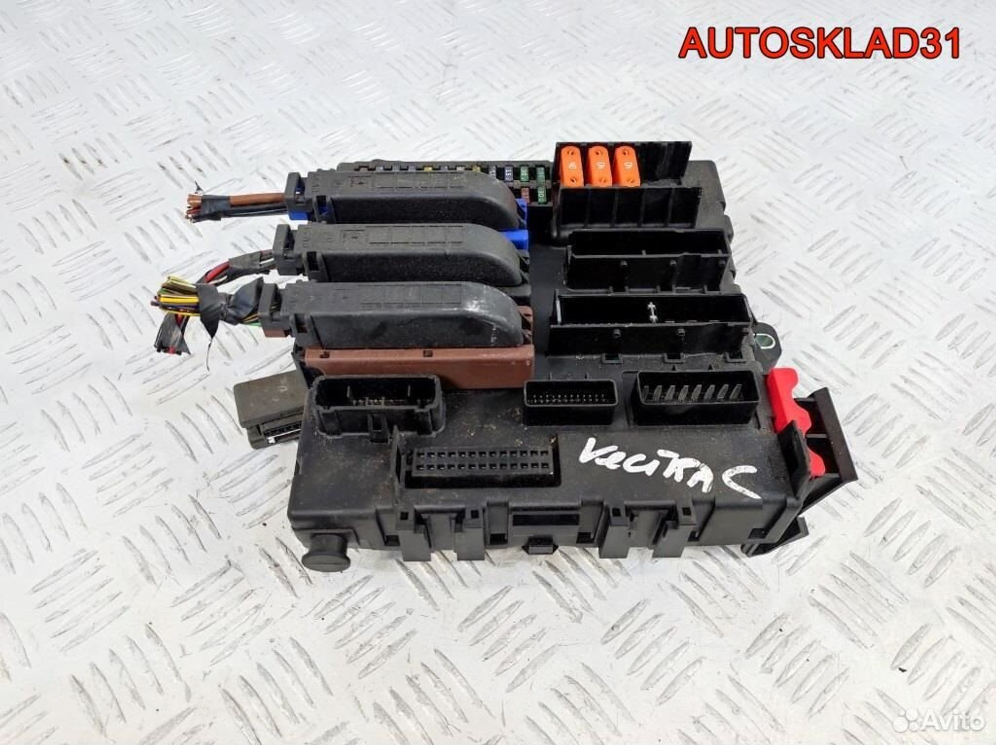 Блок предохранителей Opel Vectra C 13112909, 1400 рублей, Дубовое