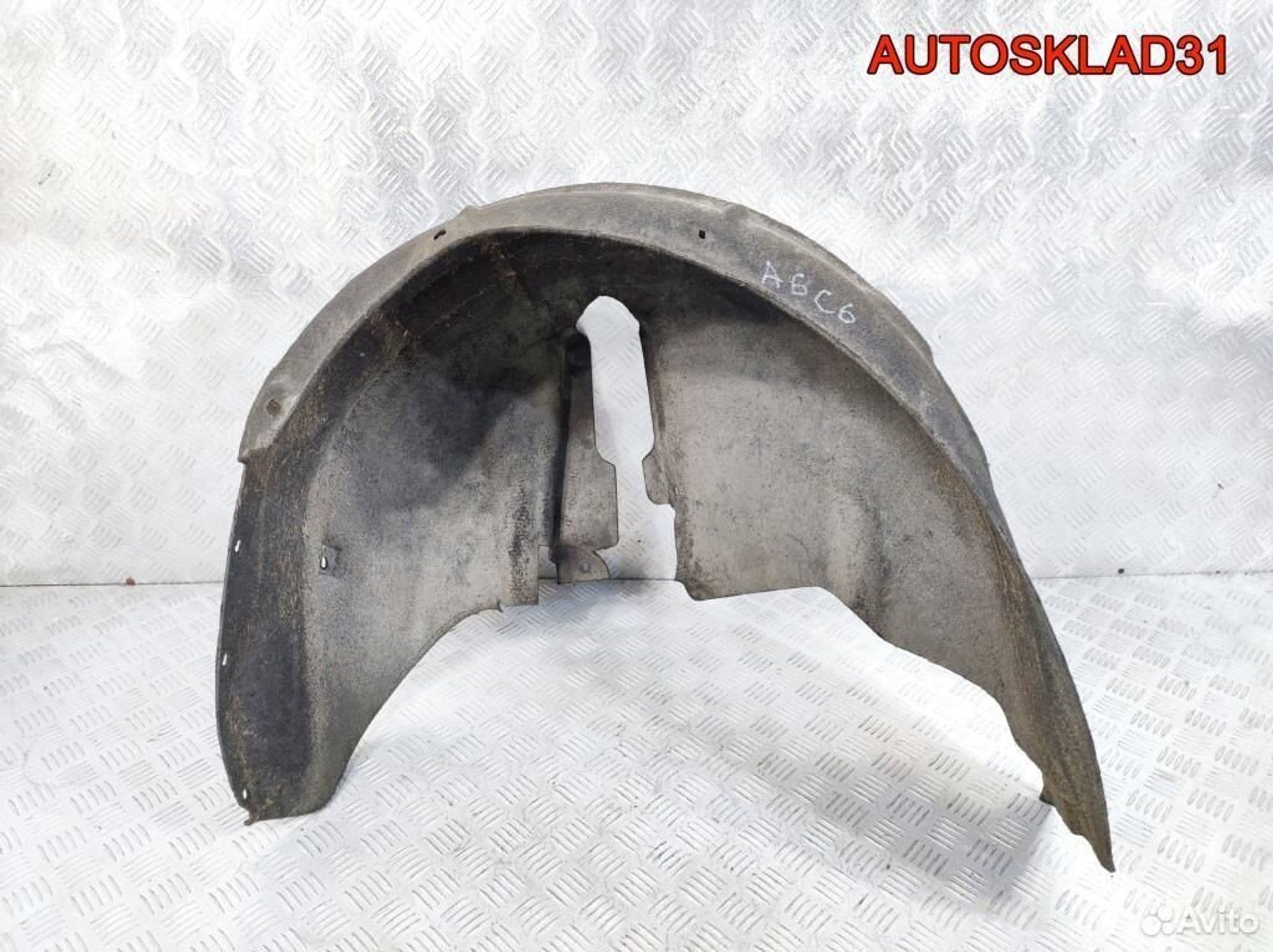 Локер задний правый Audi A6 C6 4F0810172D, 1700 рублей, Дубовое