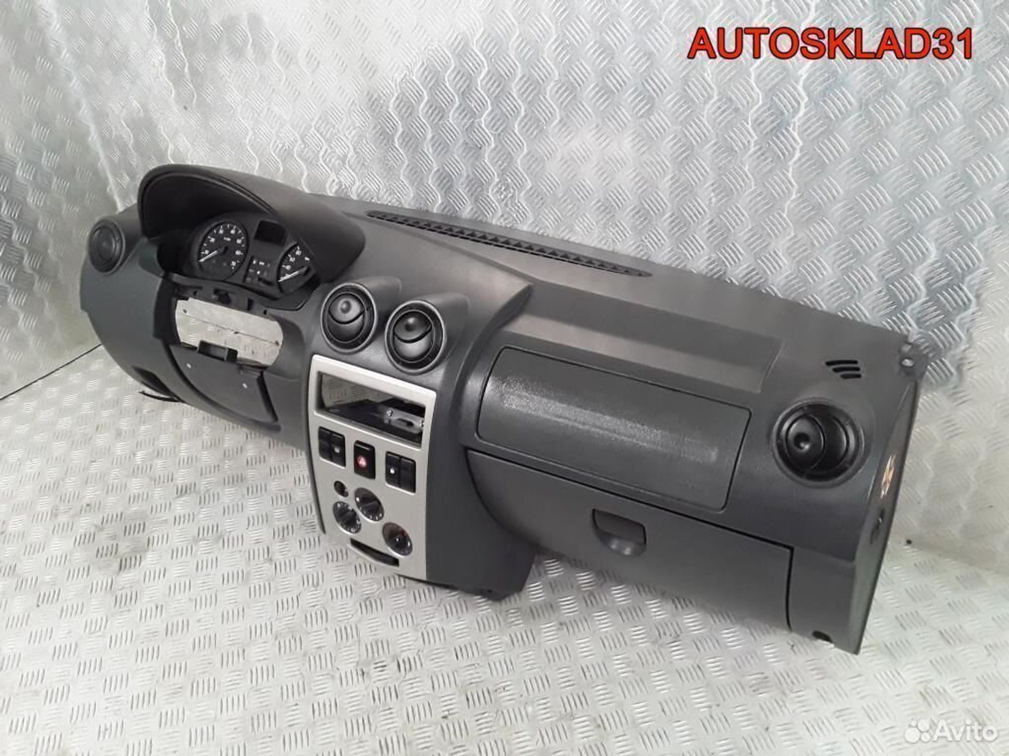 Торпедо Renaul Logan 2005-2014 8200213822, 5200 рублей, Дубовое