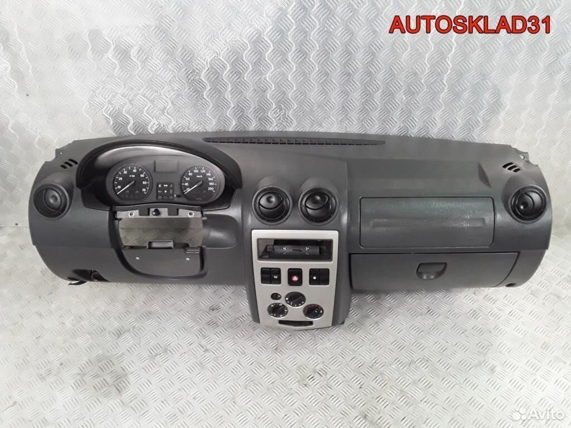 Торпедо Renaul Logan 2005-2014 8200213822, 5200 рублей, Дубовое