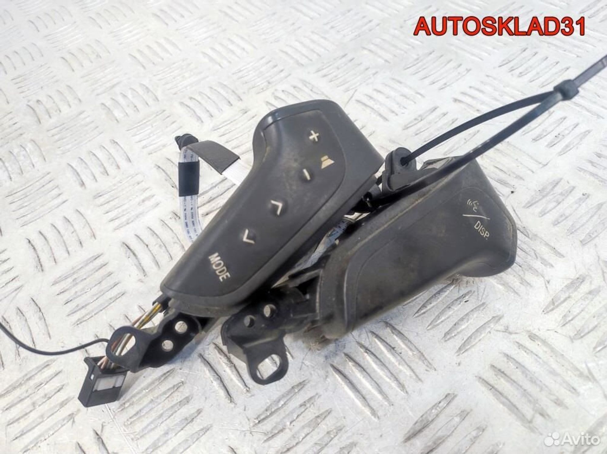 Кнопки мультируля Toyota Avensis 2 75B070, 3200 рублей, Дубовое