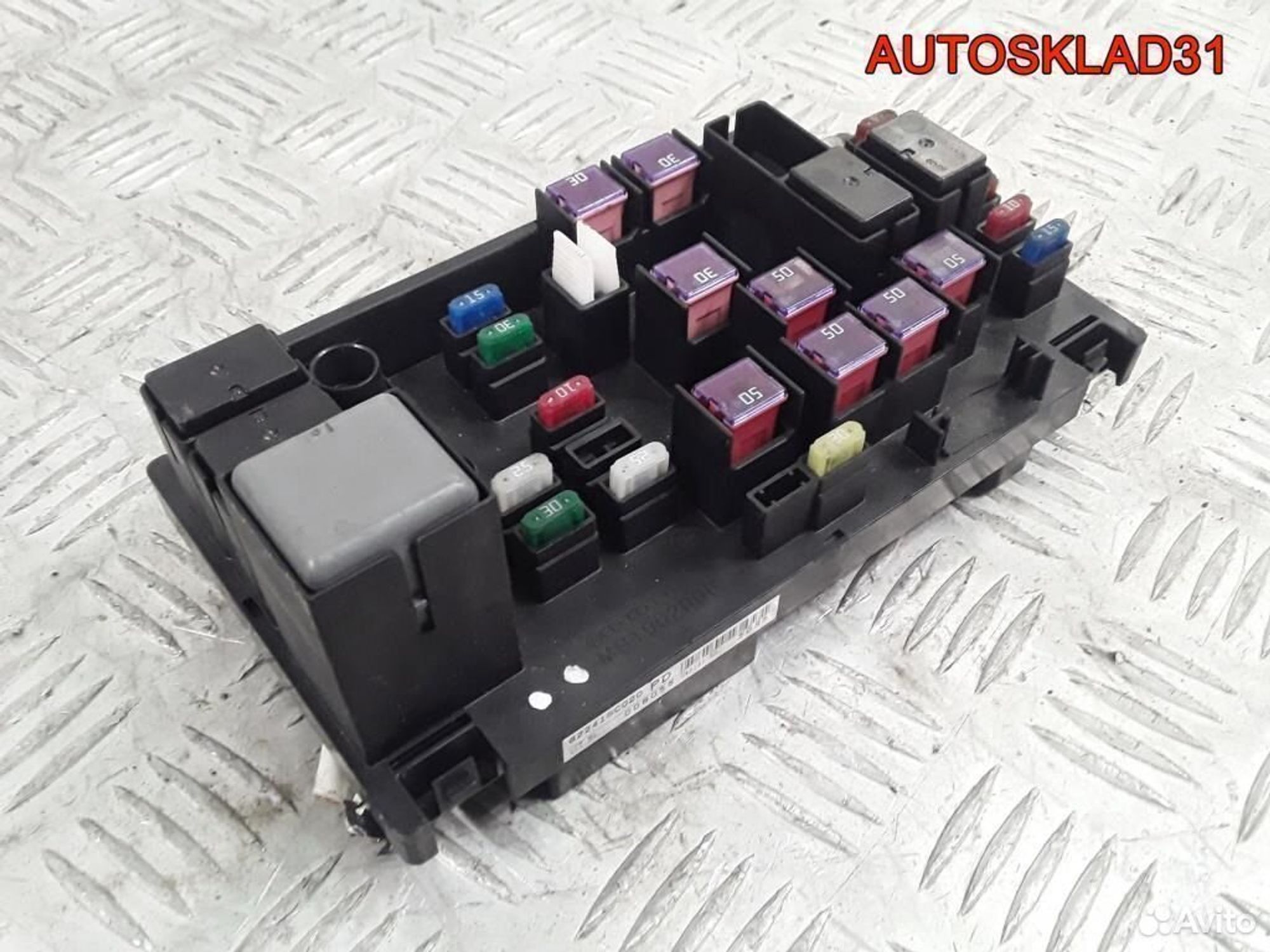 Блок предохранителей Subaru Forester 82241SC020, 1200 рублей, Дубовое