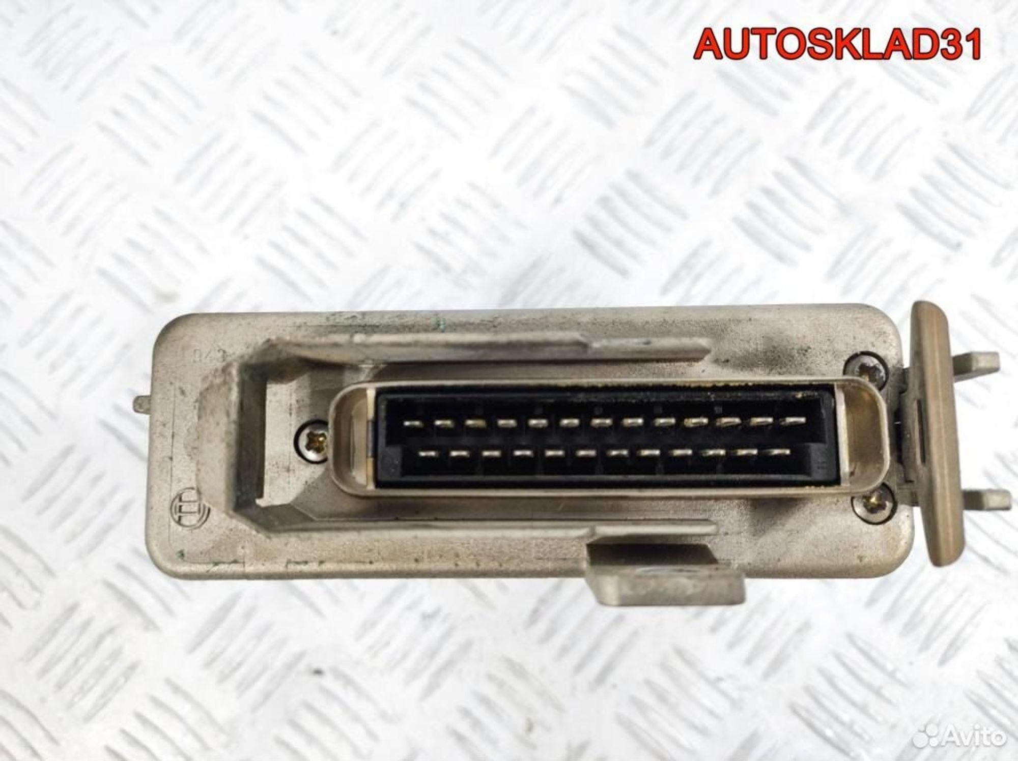 Блок эбу Volkswagen Golf 2 893907383 Бензин, 1000 рублей, Дубовое