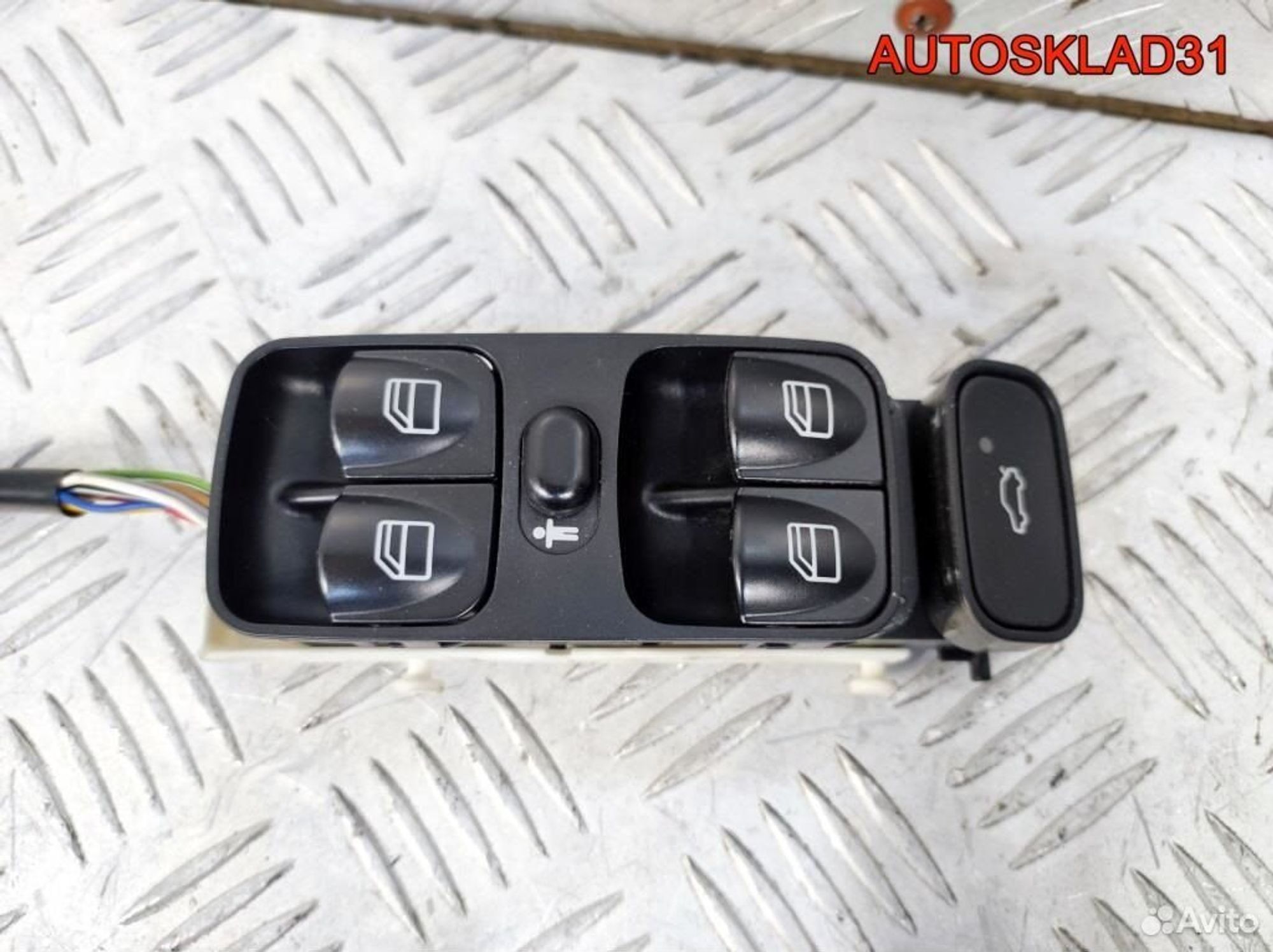 Блок стеклоподъёмников Mercedes W203 A2038200110, 2600 рублей, Дубовое