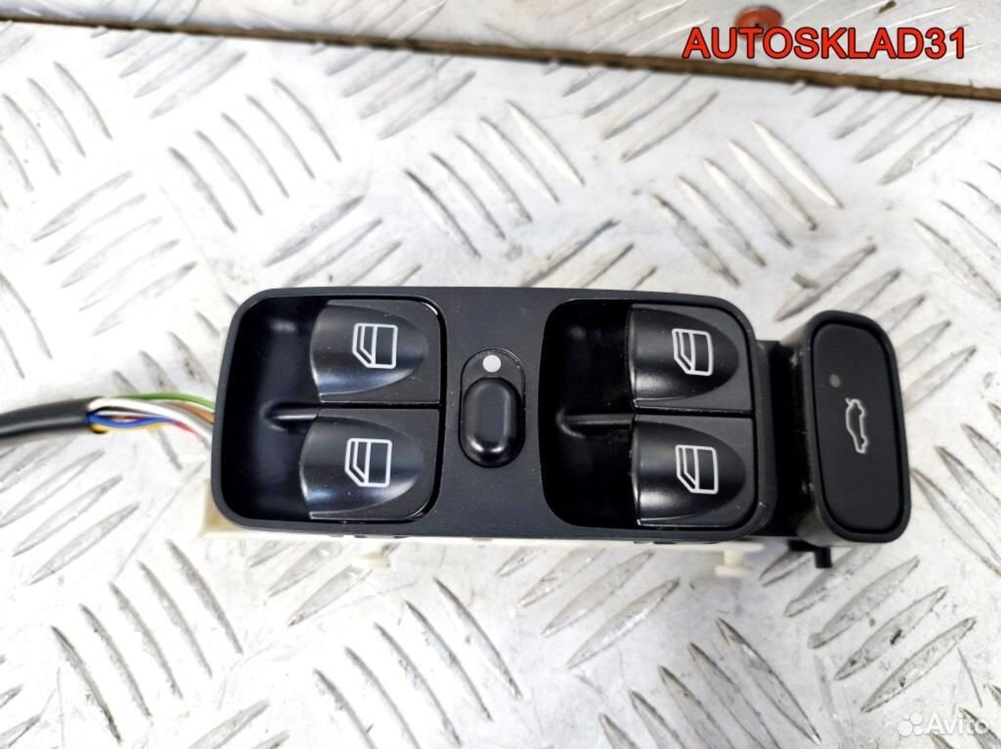 Блок стеклоподъёмников Mercedes W203 A2038200110, 2600 рублей, Дубовое