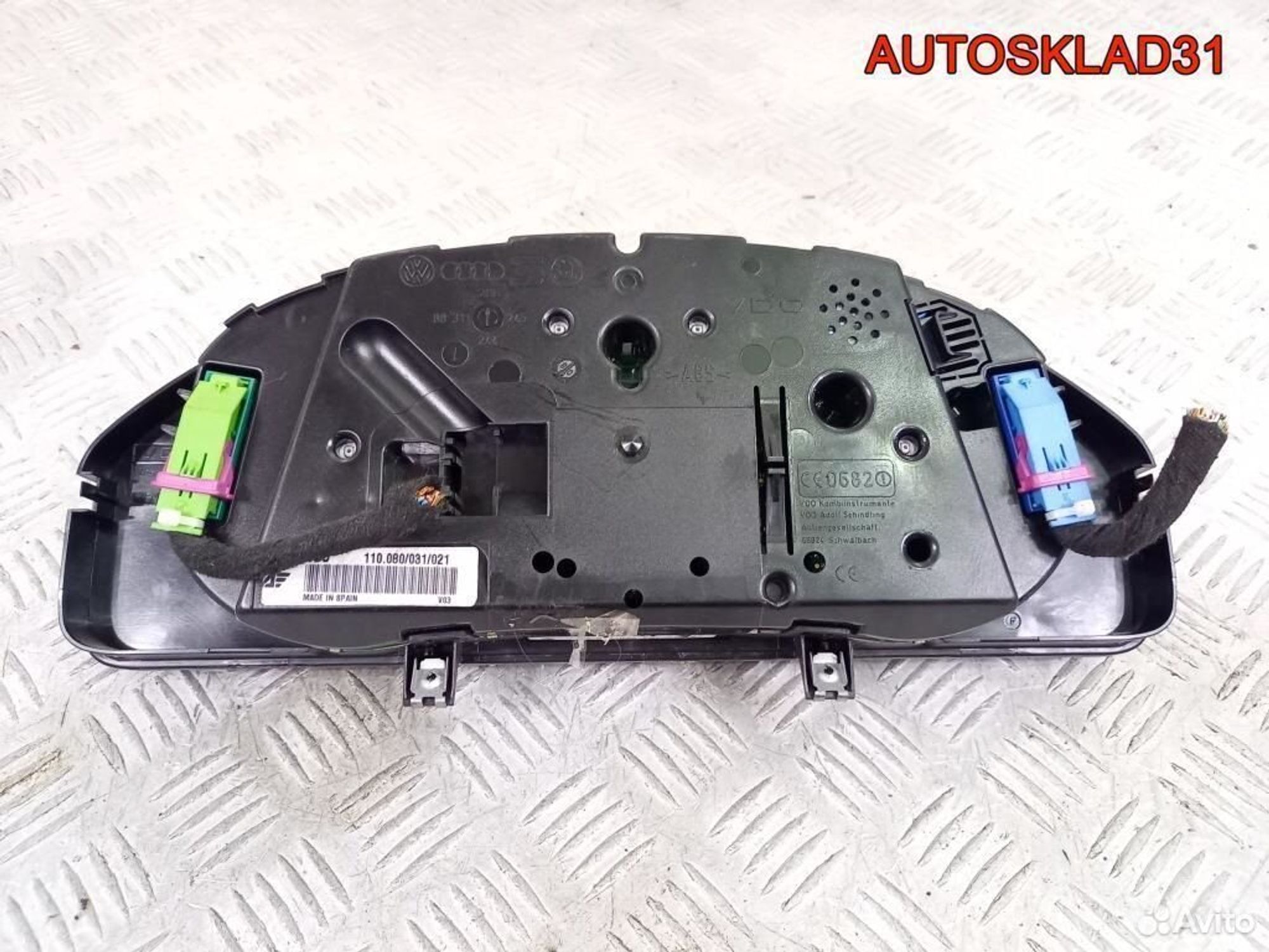 Панель приборов Volkswagen Sharan 7M3920820L, 4100 рублей, Дубовое