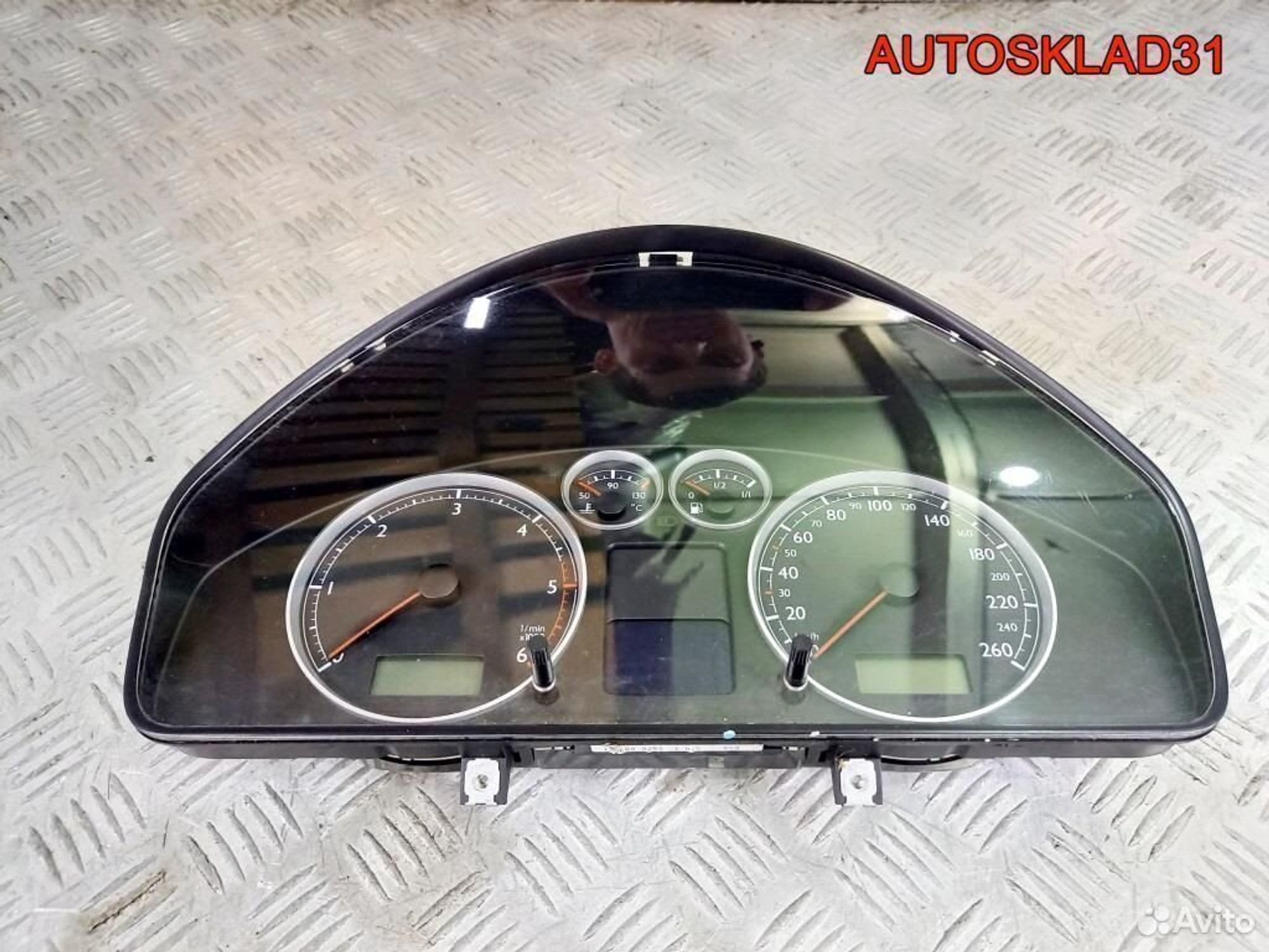 Панель приборов Volkswagen Sharan 7M3920820L, 4100 рублей, Дубовое