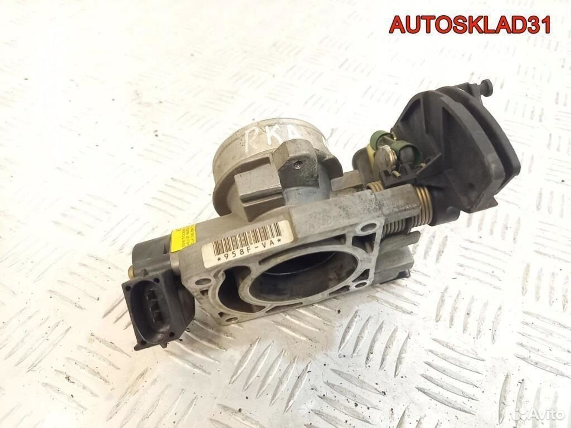 Заслонка дроссельная Ford Mondeo 1 1.8 RKA 958F-VA, 2500 рублей, Дубовое