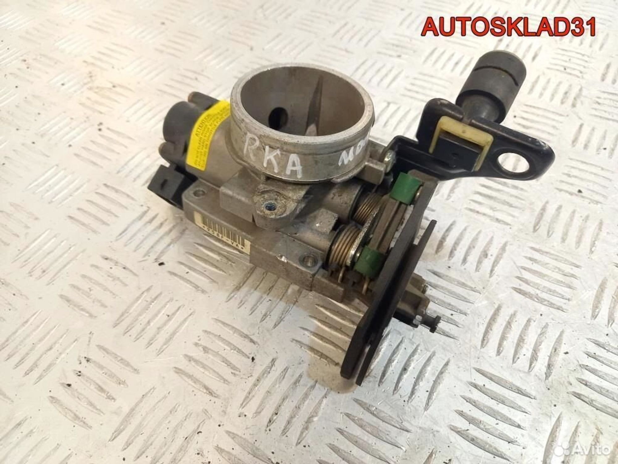 Заслонка дроссельная Ford Mondeo 1 1.8 RKA 958F-VA, 2500 рублей, Дубовое