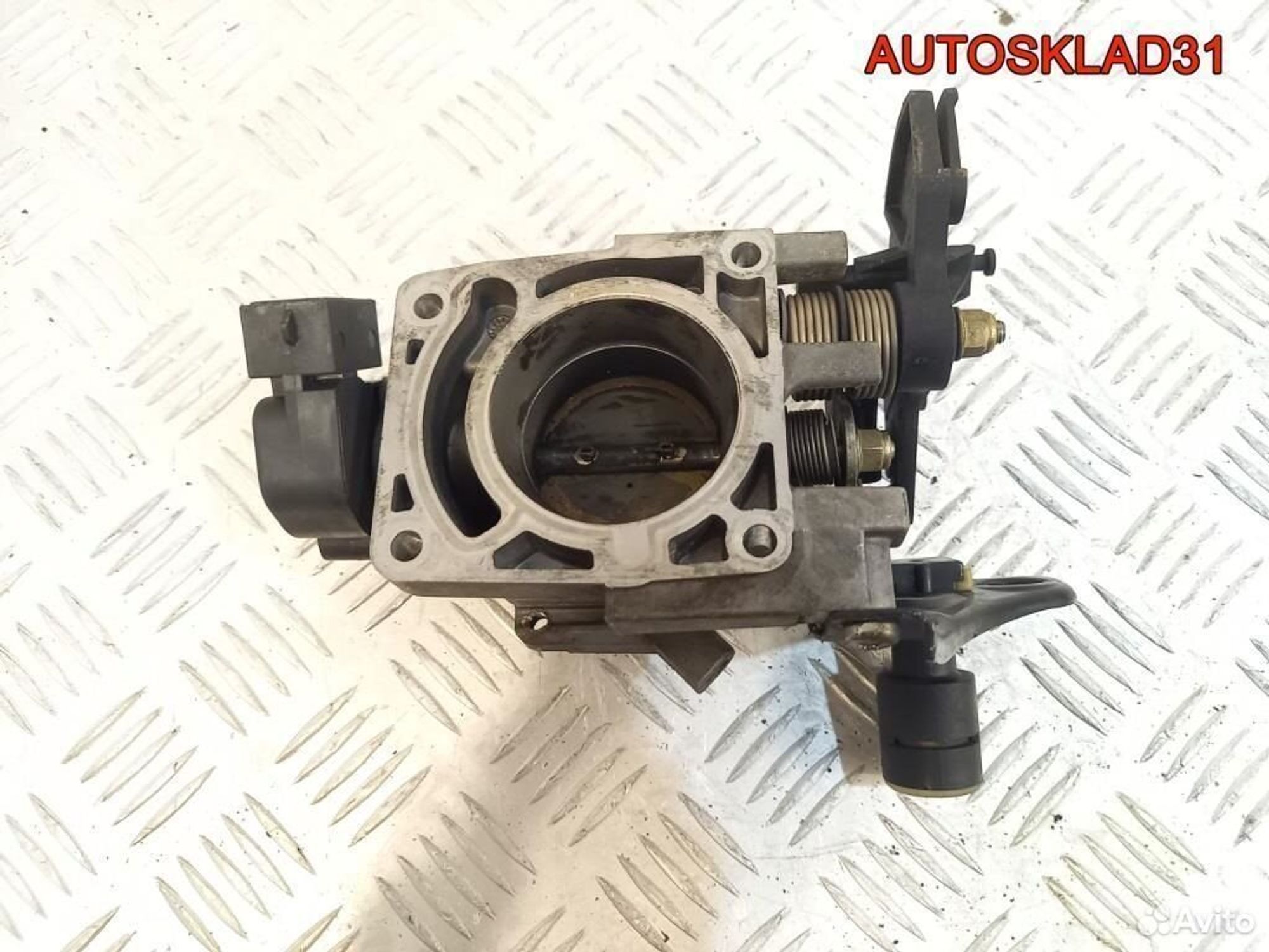 Заслонка дроссельная Ford Mondeo 1 1.8 RKA 958F-VA, 2500 рублей, Дубовое