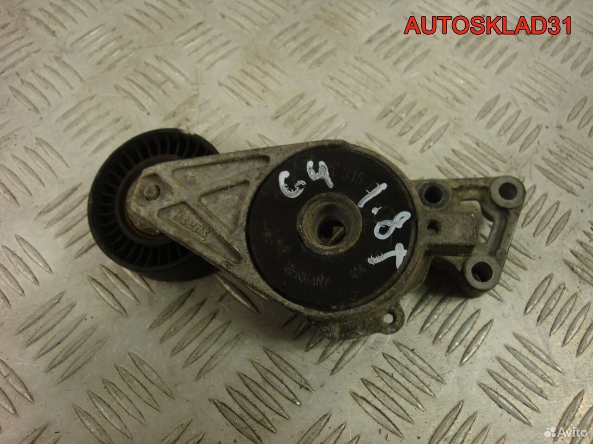 Натяжитель ремня Volkswagen Golf 4 06а903315d, 500 рублей, Дубовое