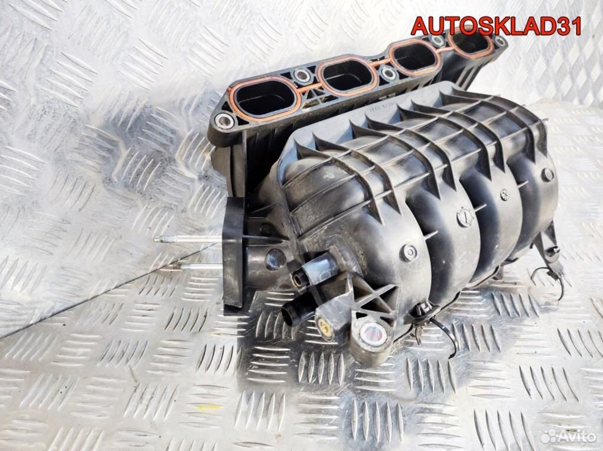 Коллектор впускной Toyota Corolla E150 1.6 1ZR-FE, 4100 рублей, Дубовое