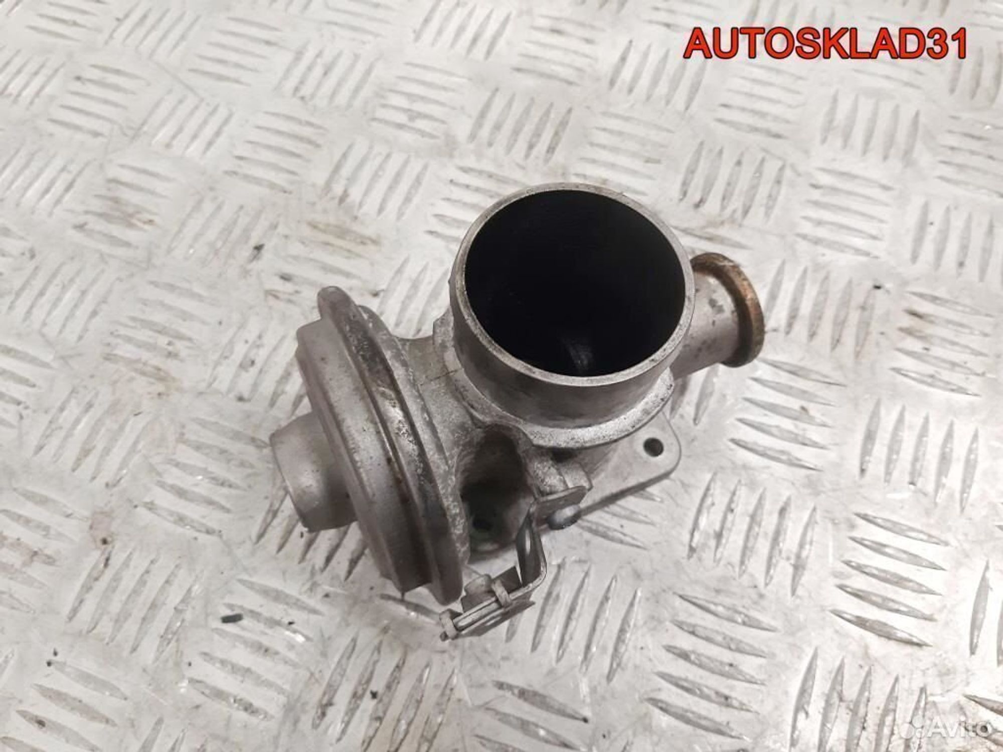 Клапан EGR егр BMW E39 2.5 M57D25 11717785452, 1700 рублей, Дубовое