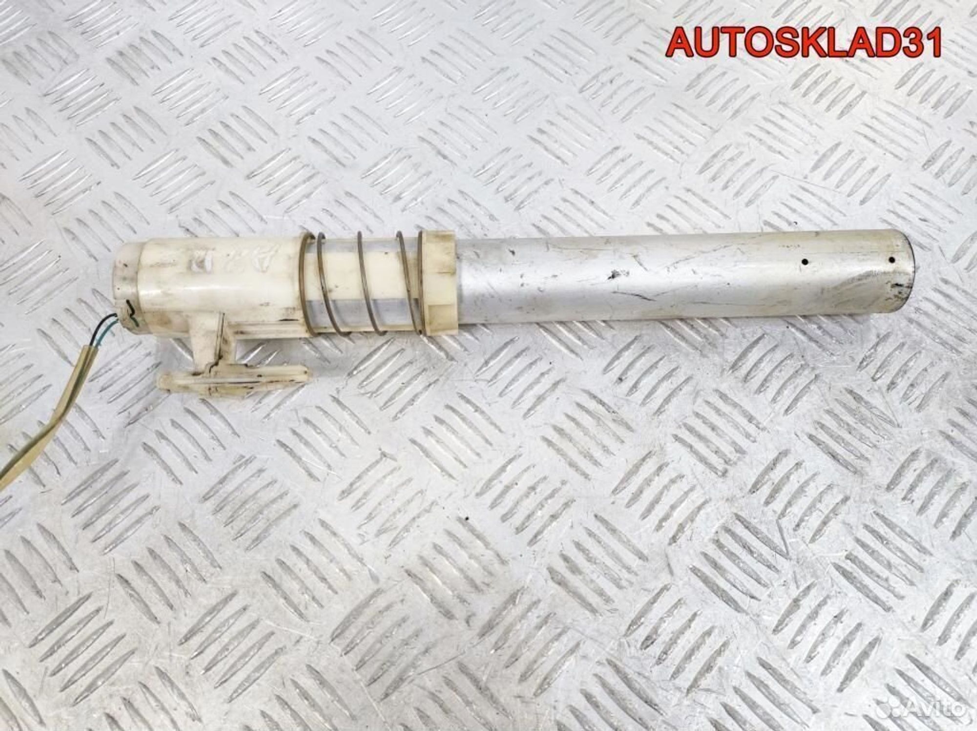 Датчик уровня топлива правый Audi A8 D3 3D0919673M, 1100 рублей, Дубовое