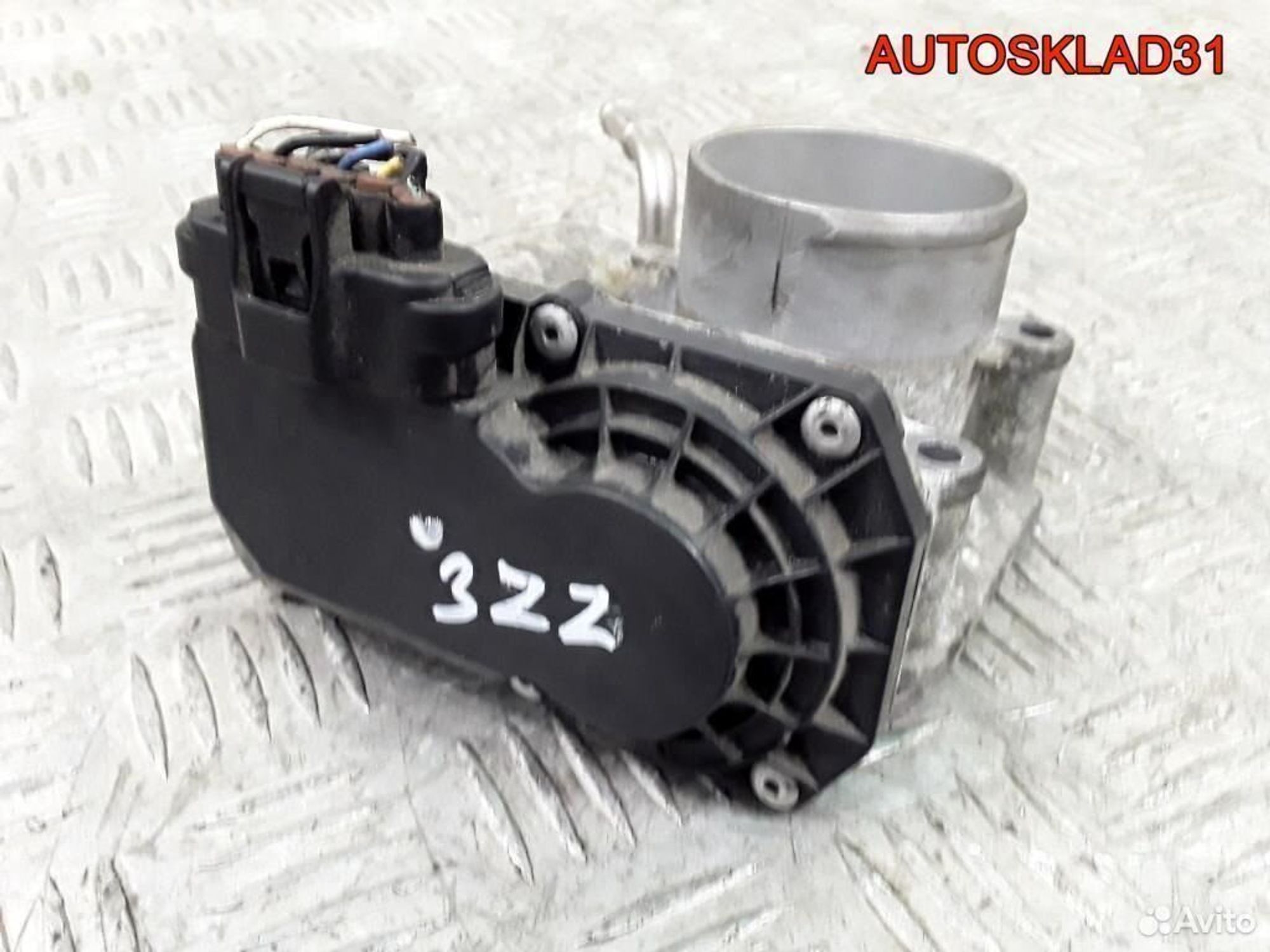 Заслонка дроссельная Toyota Avensis 2 220300D021, 3700 рублей, Дубовое