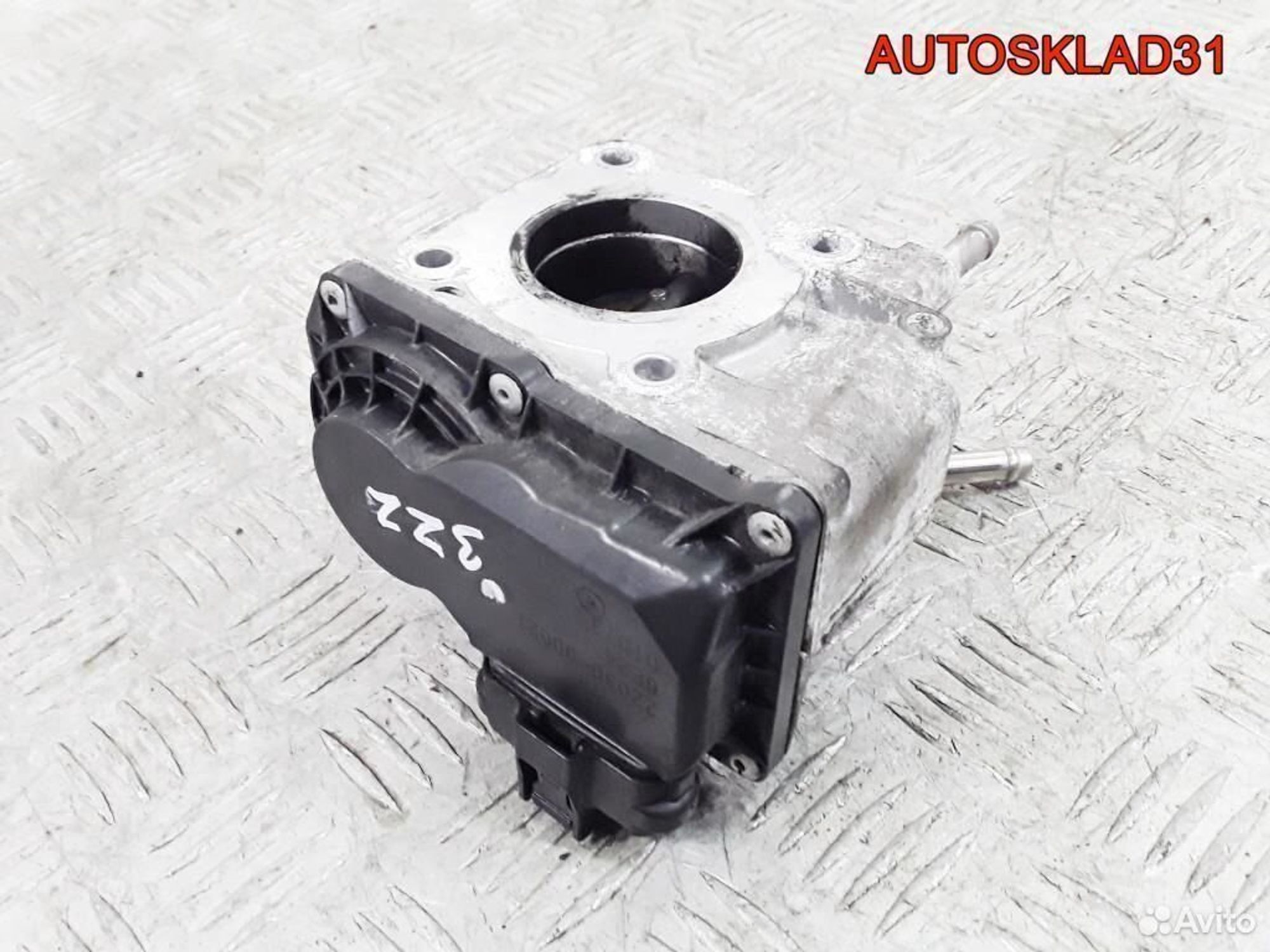 Заслонка дроссельная Toyota Avensis 2 220300D021, 3700 рублей, Дубовое