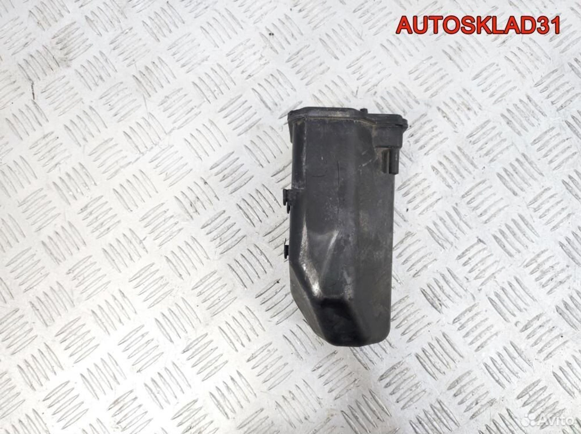 Абсорбер Volkswagen Golf 5 1K0201801D, 1100 рублей, Дубовое