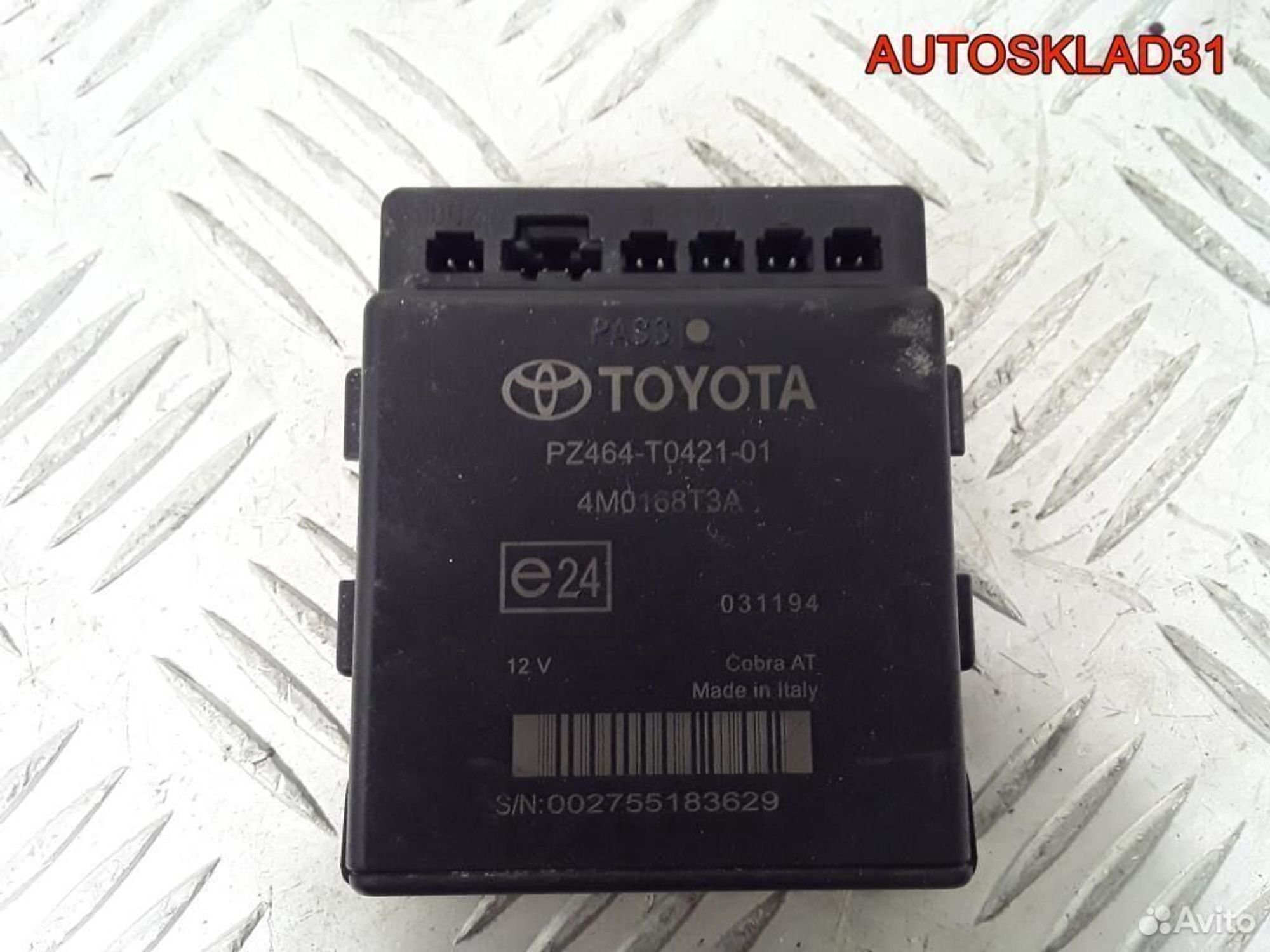 Блок парктроников Toyota Prius 4M0168T3A, 1700 рублей, Дубовое