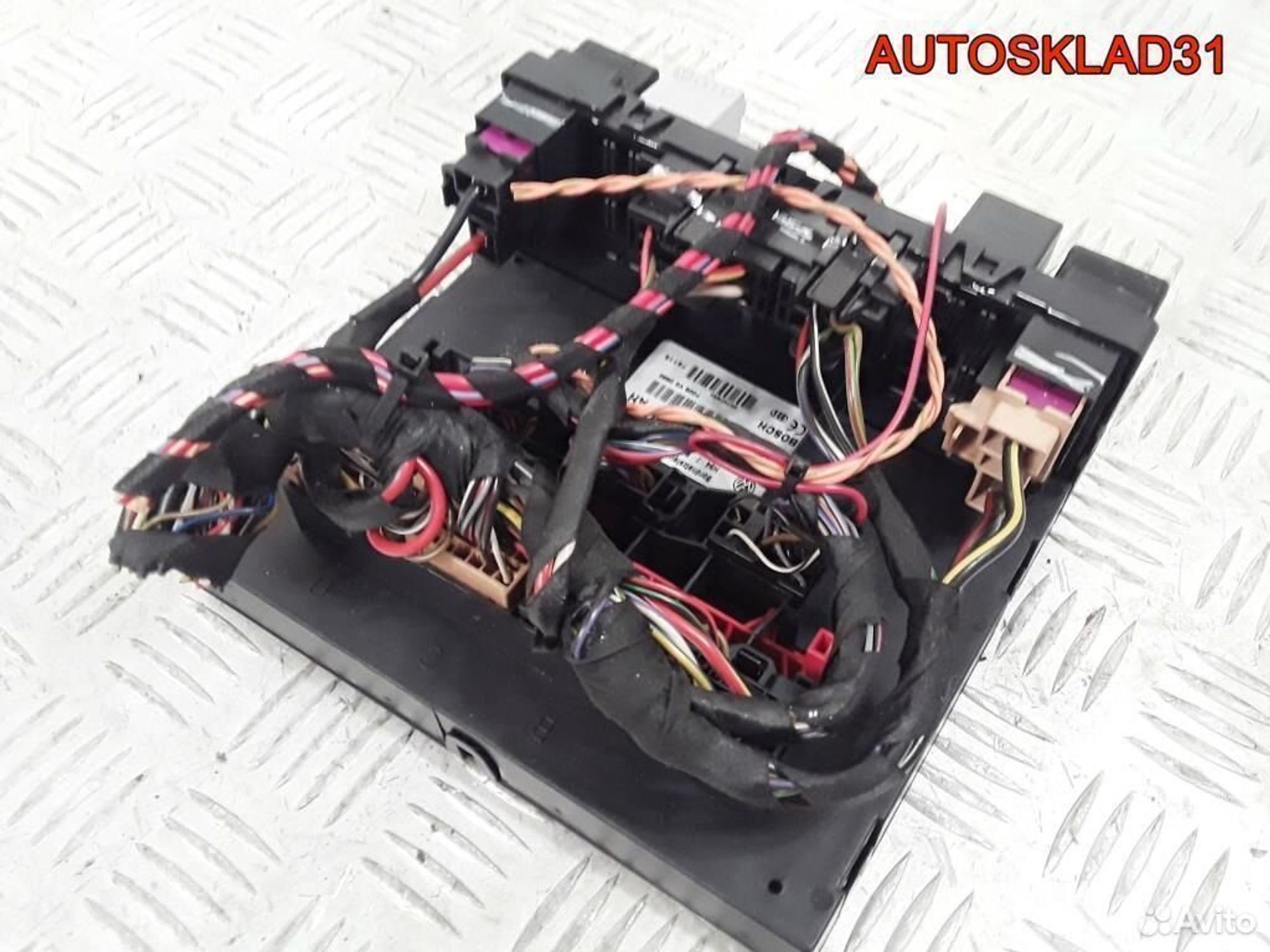 Блок комфорта Volkswagen Golf 5 3C0937049AH, 2100 рублей, Дубовое