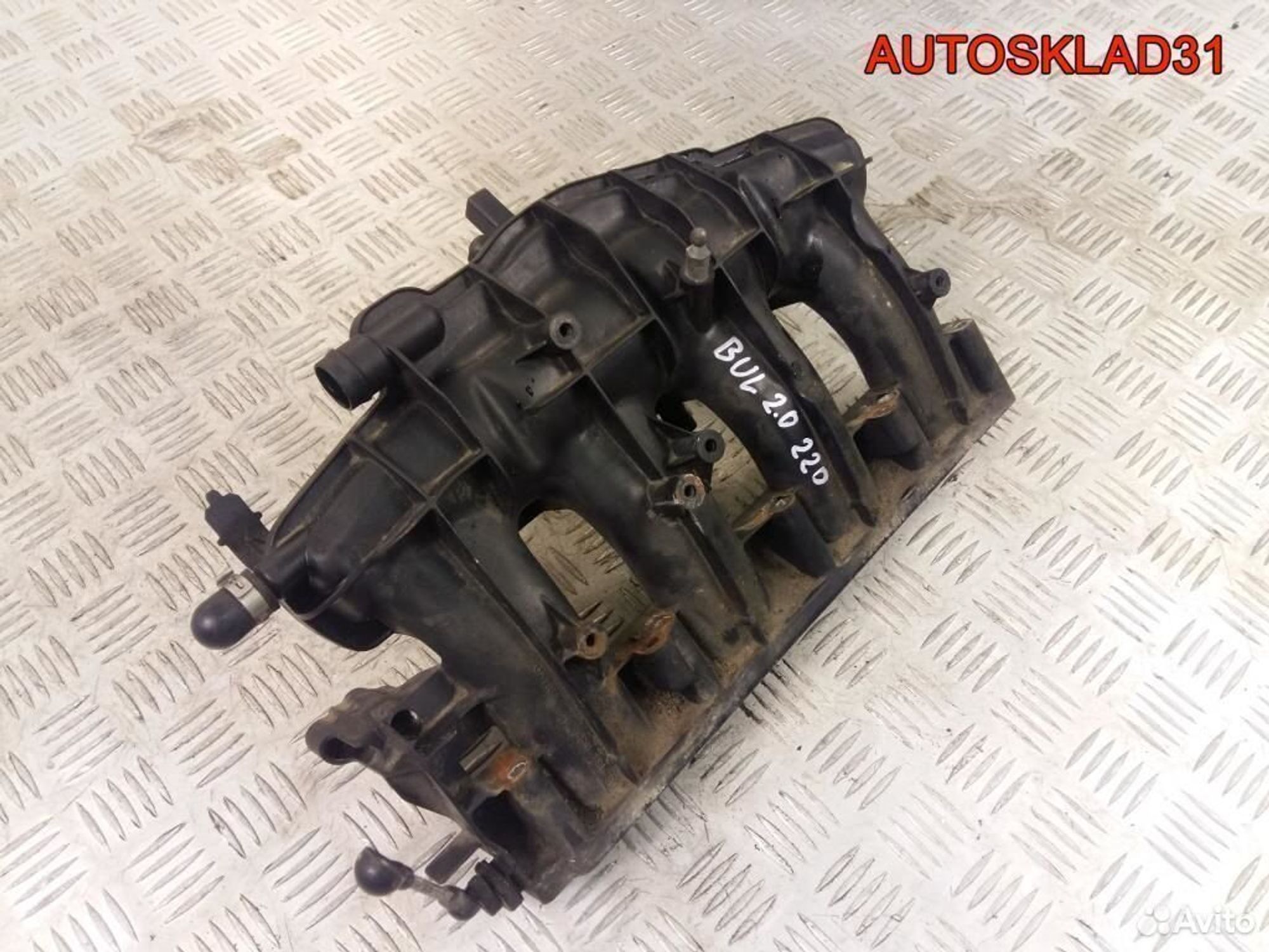 Коллектор впускной Audi A4 B7 2.0 BUL 06F133201N, 5200 рублей, Дубовое