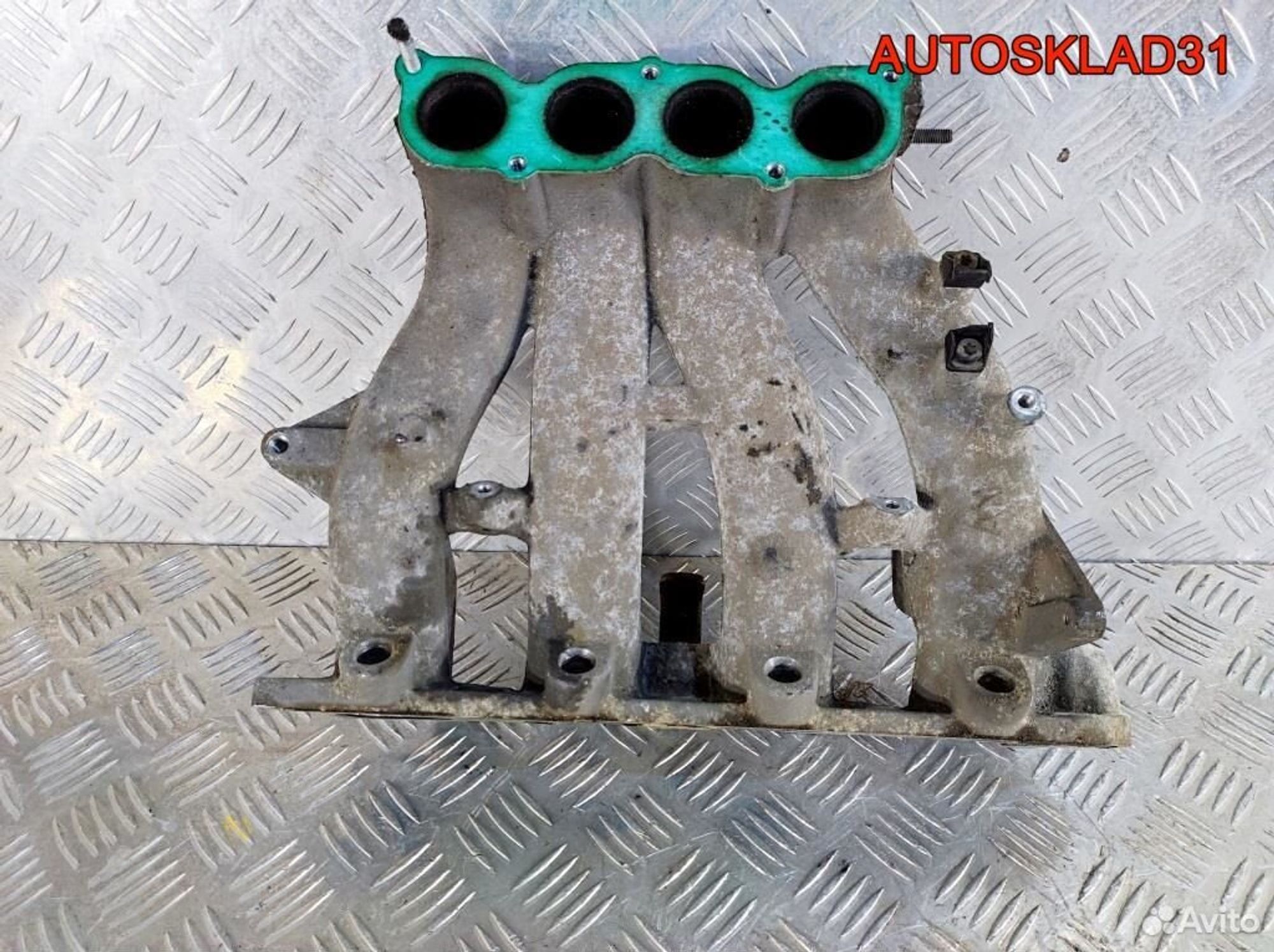 Коллектор впускной X16XEL Opel Vectra B 90528260, 1700 рублей, Дубовое