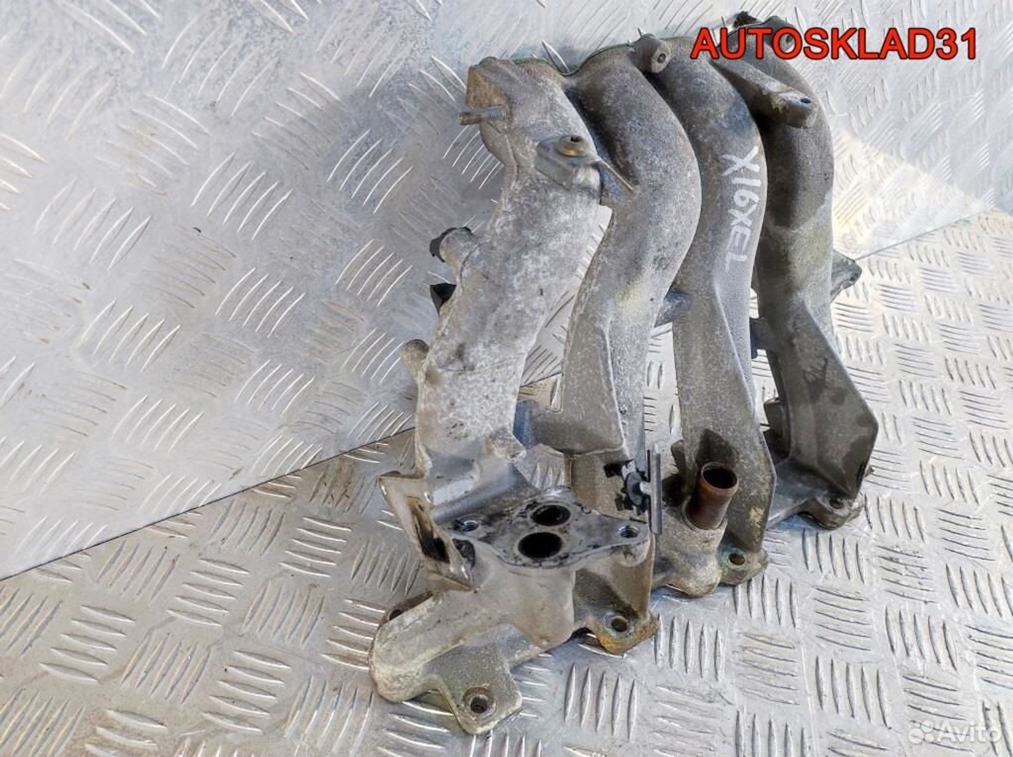 Коллектор впускной X16XEL Opel Vectra B 90528260, 1700 рублей, Дубовое