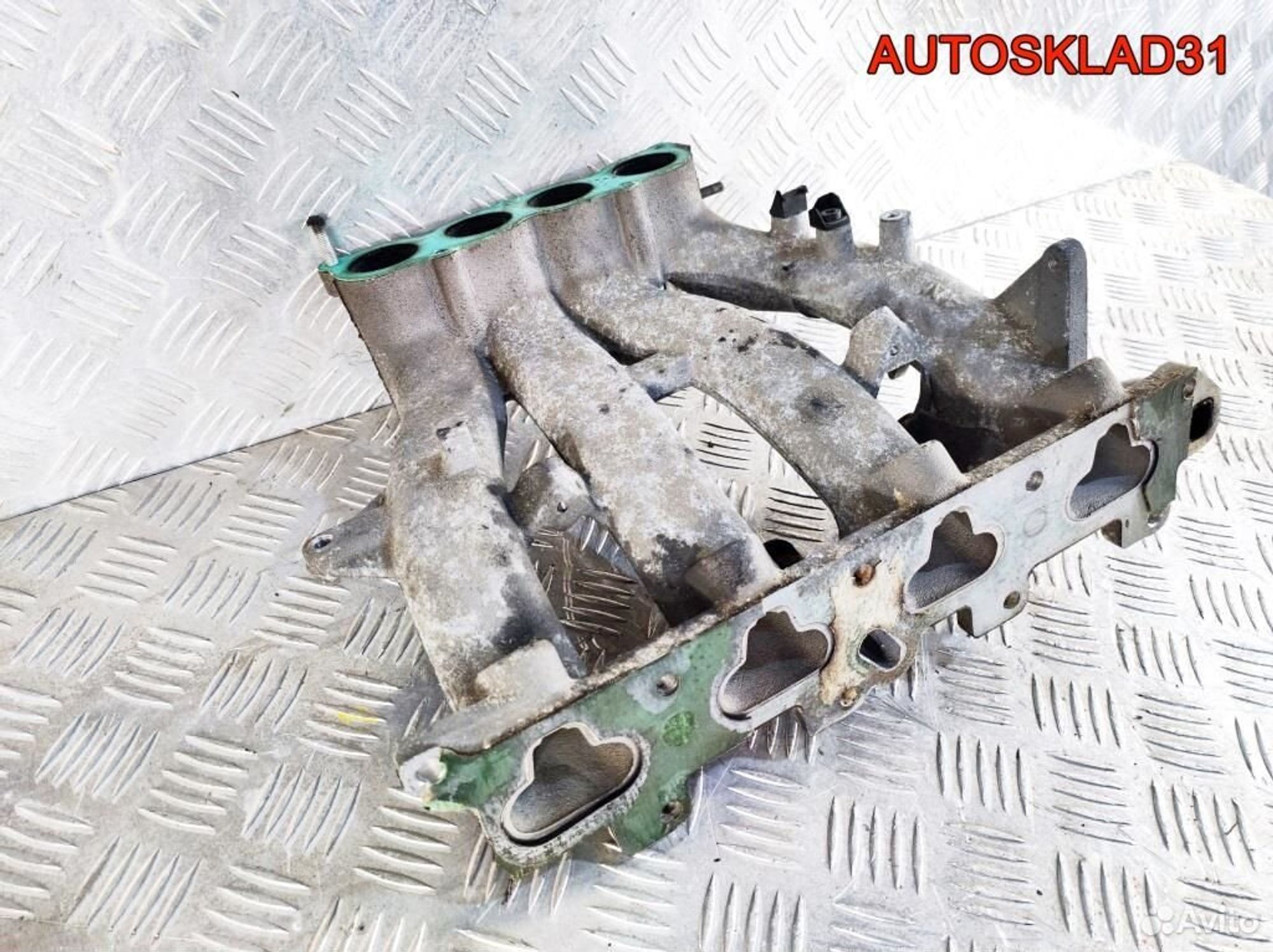 Коллектор впускной X16XEL Opel Vectra B 90528260, 1700 рублей, Дубовое