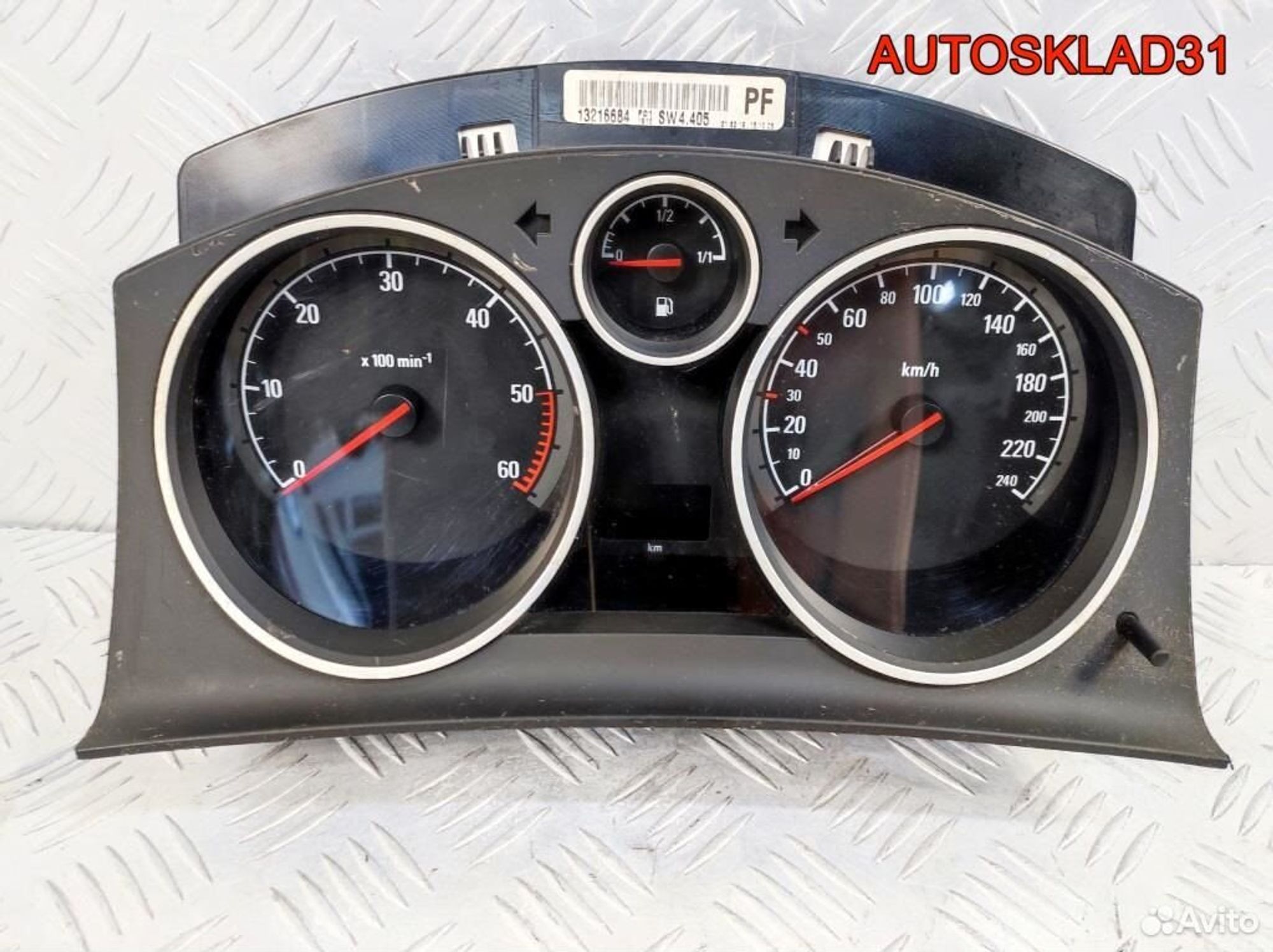 Панель приборов Opel Astra H 13216684 Дизель, 2900 рублей, Дубовое