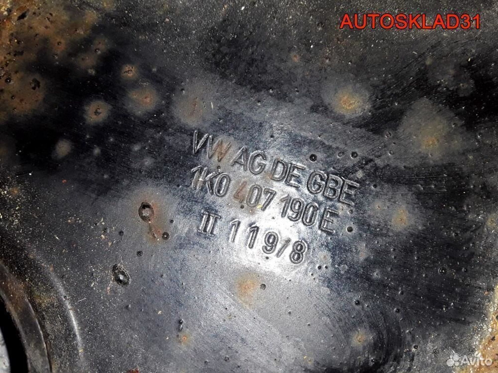 Рычаг передний правый Volkswagen Golf 5 1K0407190E, 1700 рублей, Дубовое