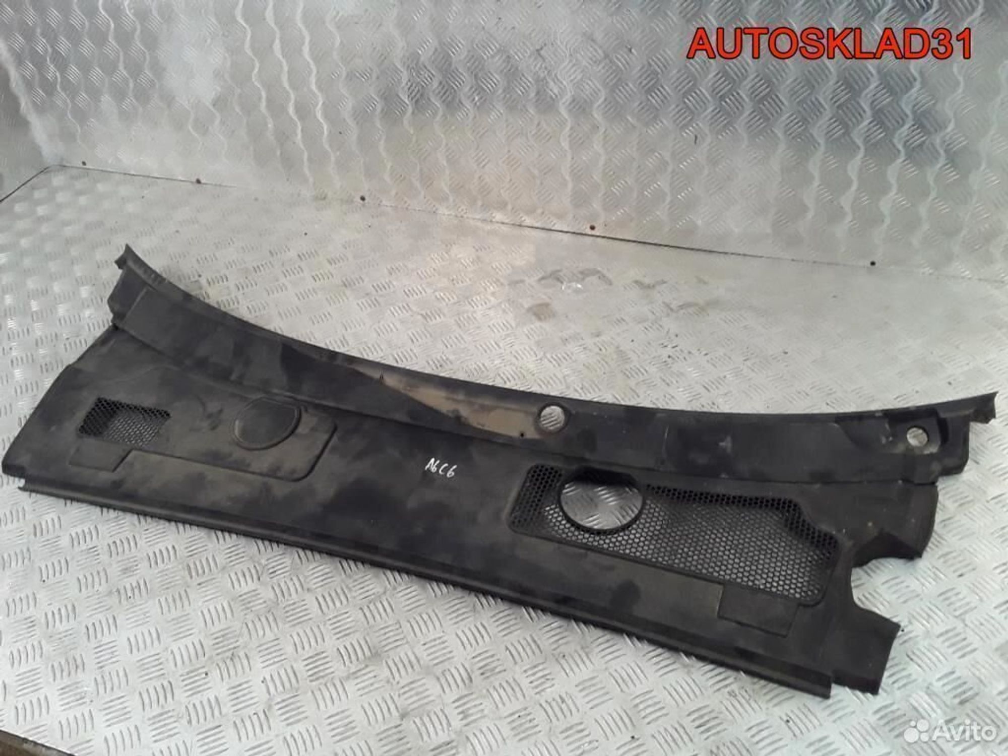 Решетка стеклоочистителя Audi A6 C6 4F 4F1819447, 2100 рублей, Дубовое