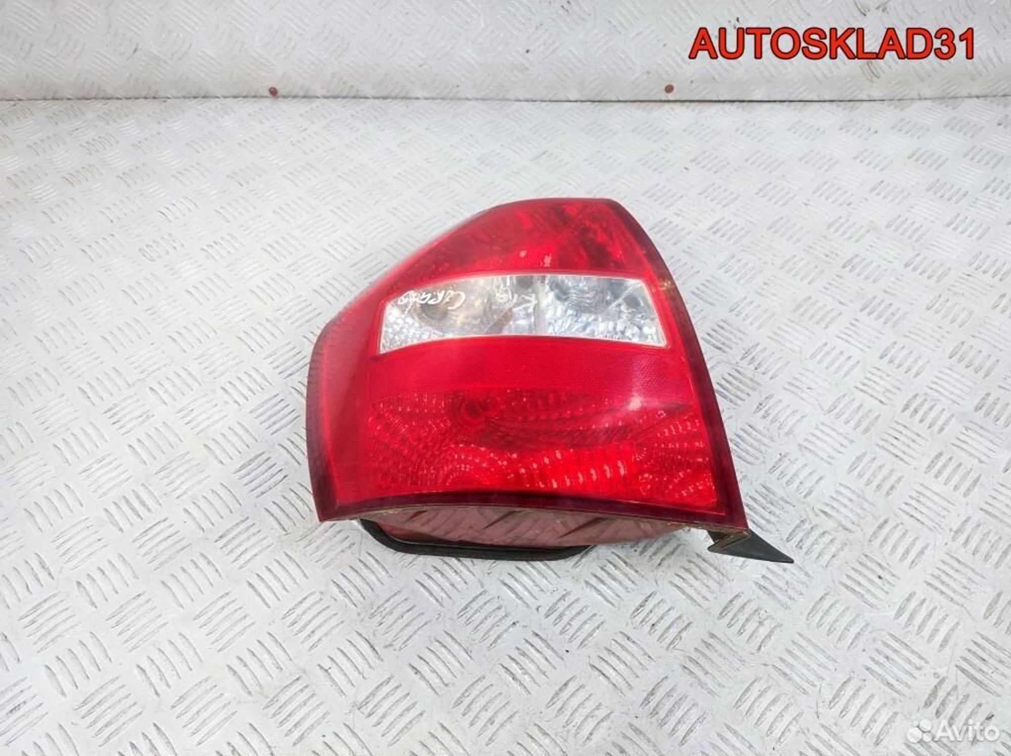 Фонарь задний левый Kia Cerato 924012F210, 4100 рублей, Дубовое