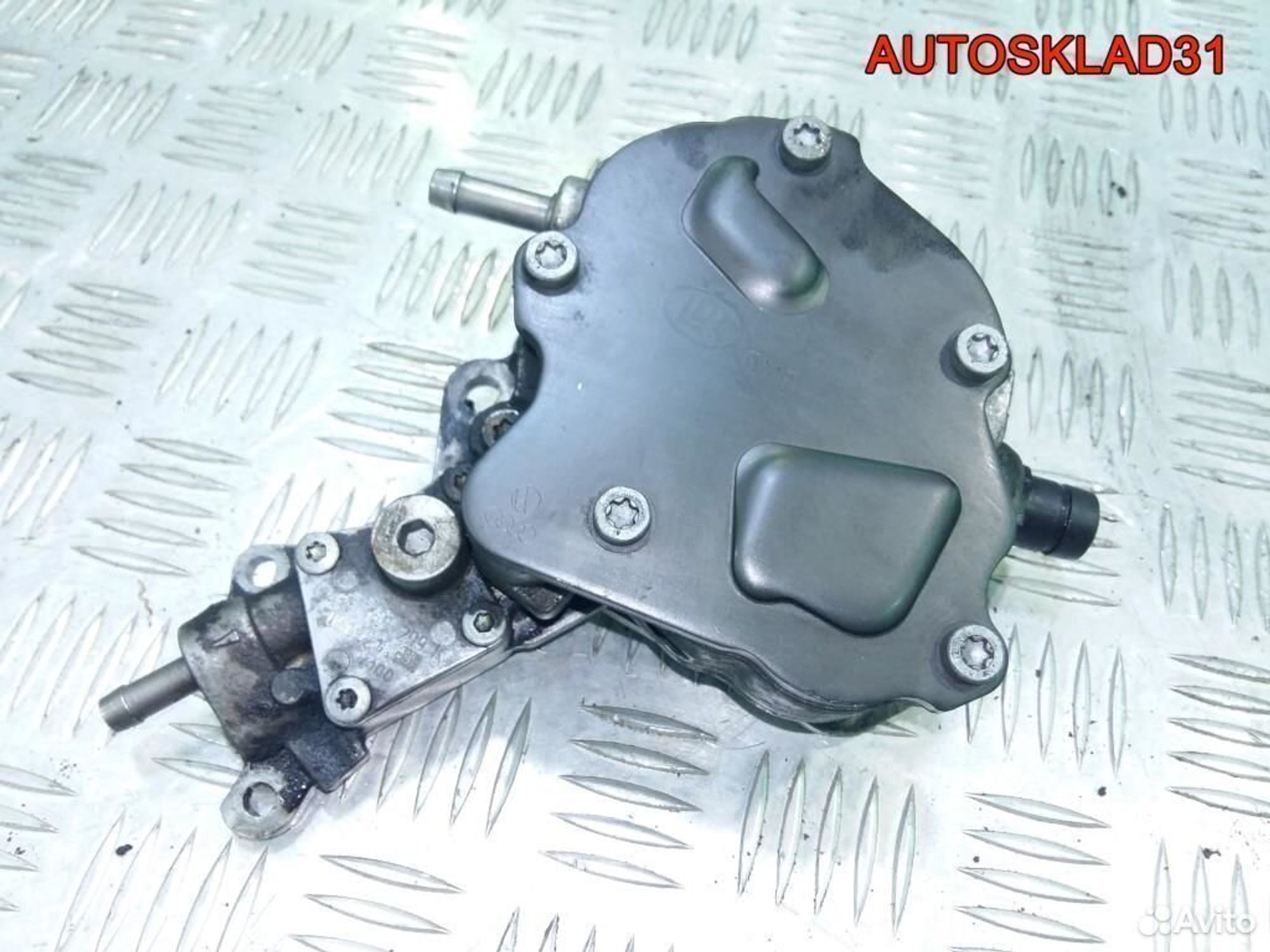 Насос вакуумный VW Passat B6 038145209K, 9900 рублей, Дубовое