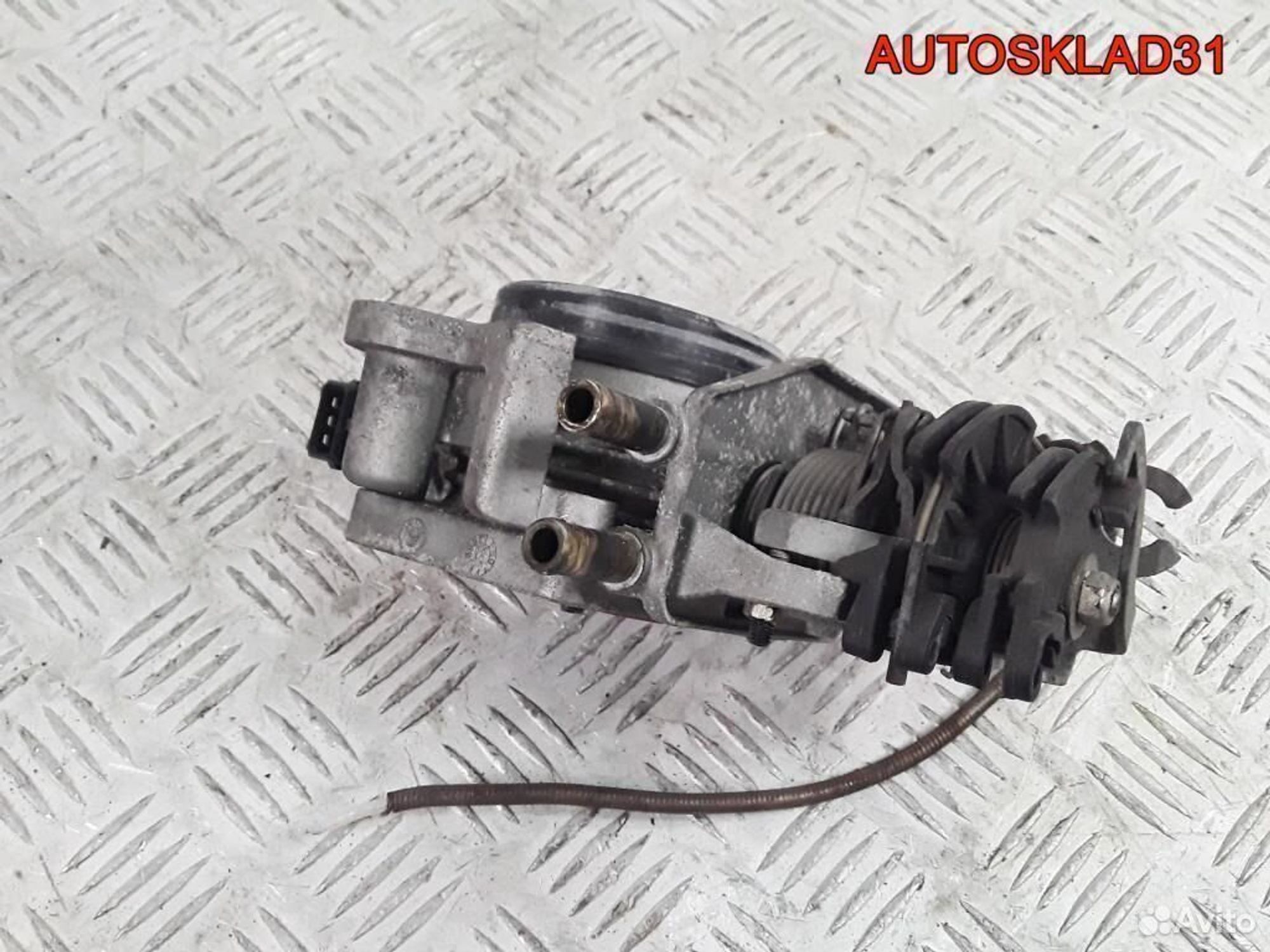 Заслонка дроссельная BMW E39 13541433385, 2600 рублей, Дубовое